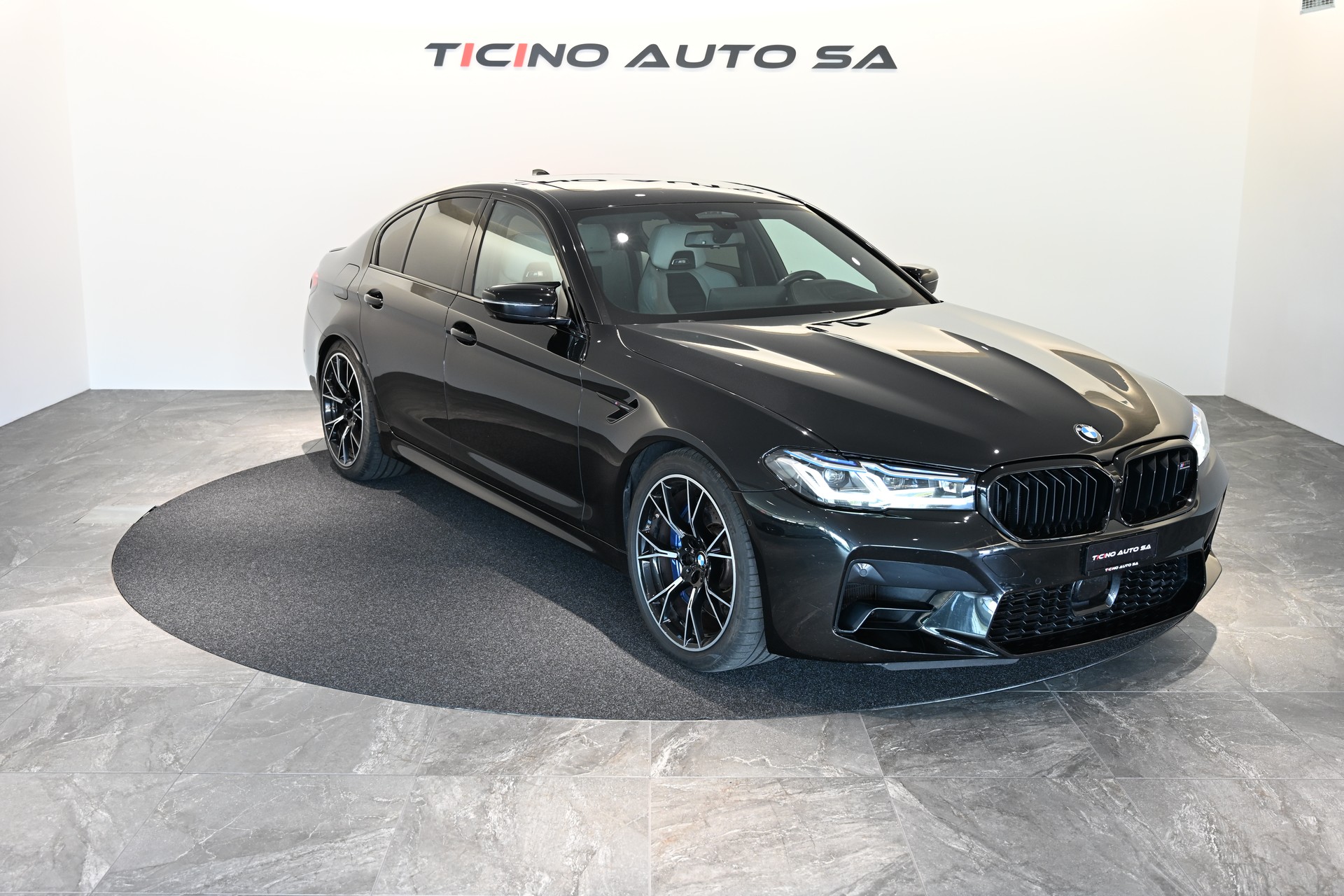 BMW M5 xDrive Competition Drivelogic-image-0