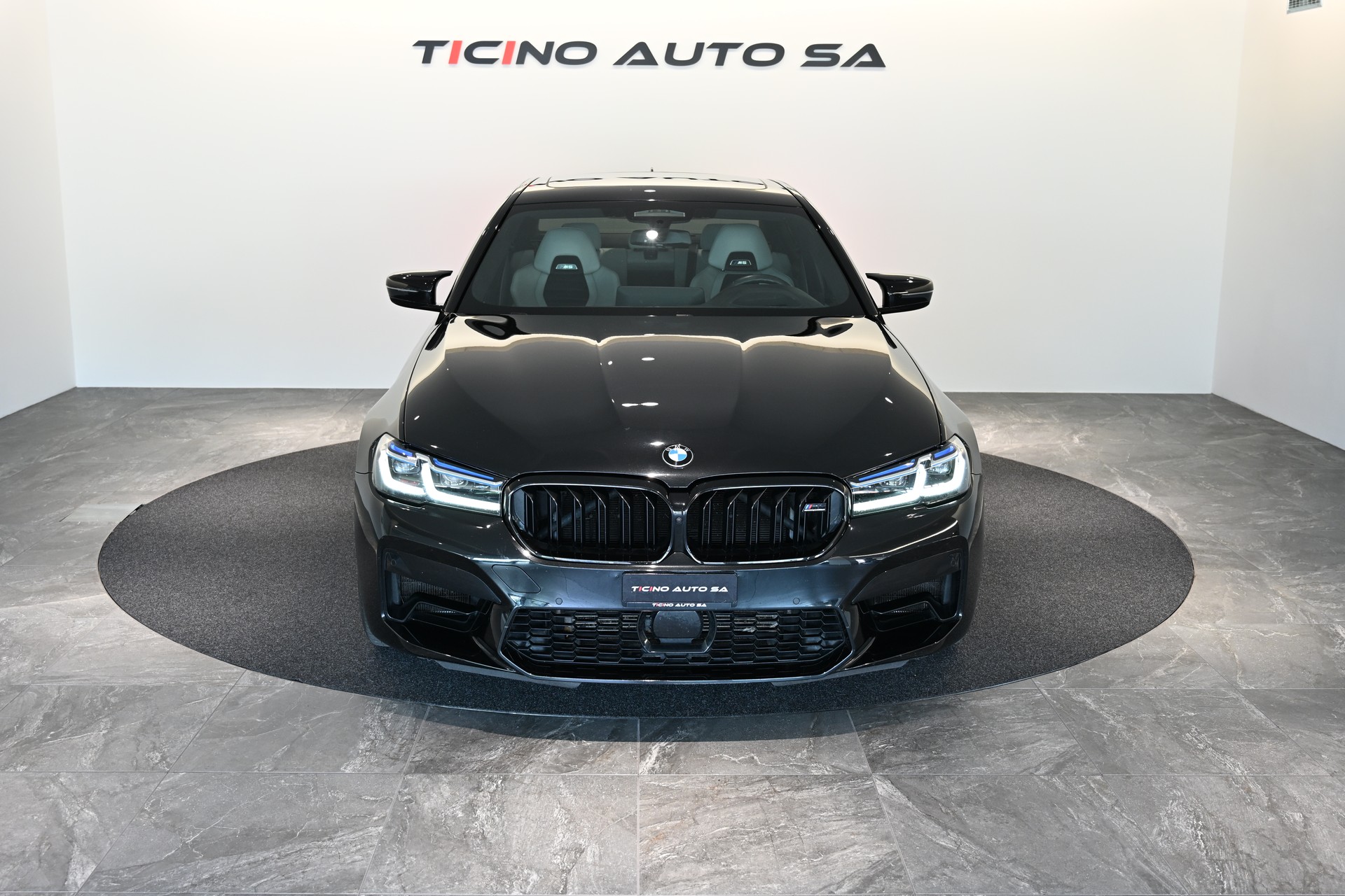 BMW M5 xDrive Competition Drivelogic-image-13
