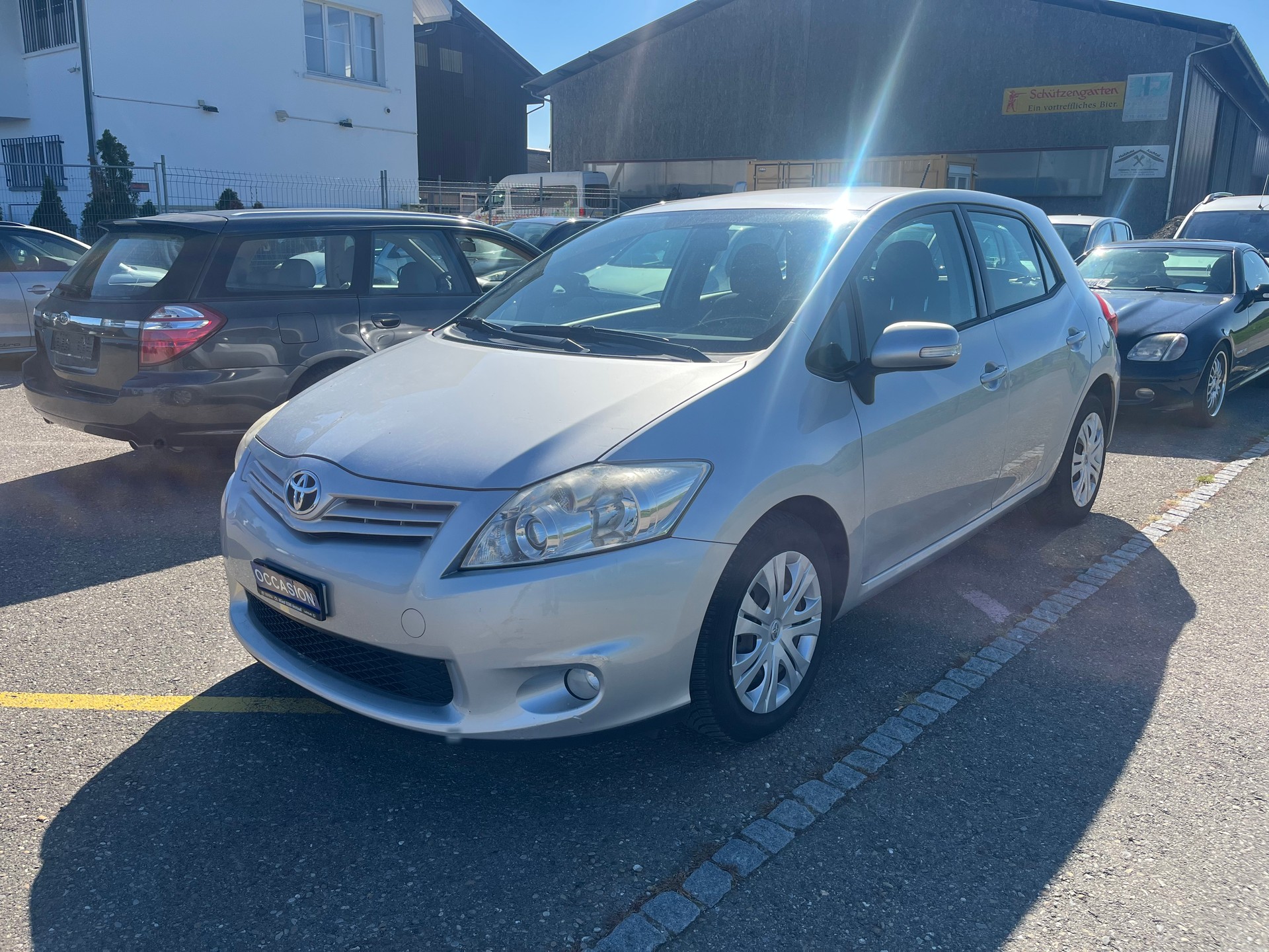 TOYOTA Auris 1.6 Linea Sol-image-1