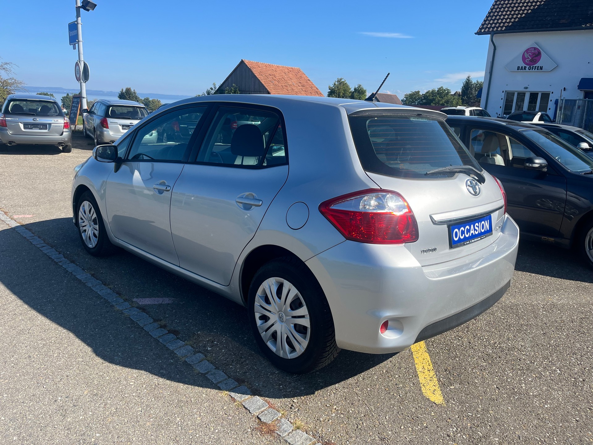 TOYOTA Auris 1.6 Linea Sol-image-5