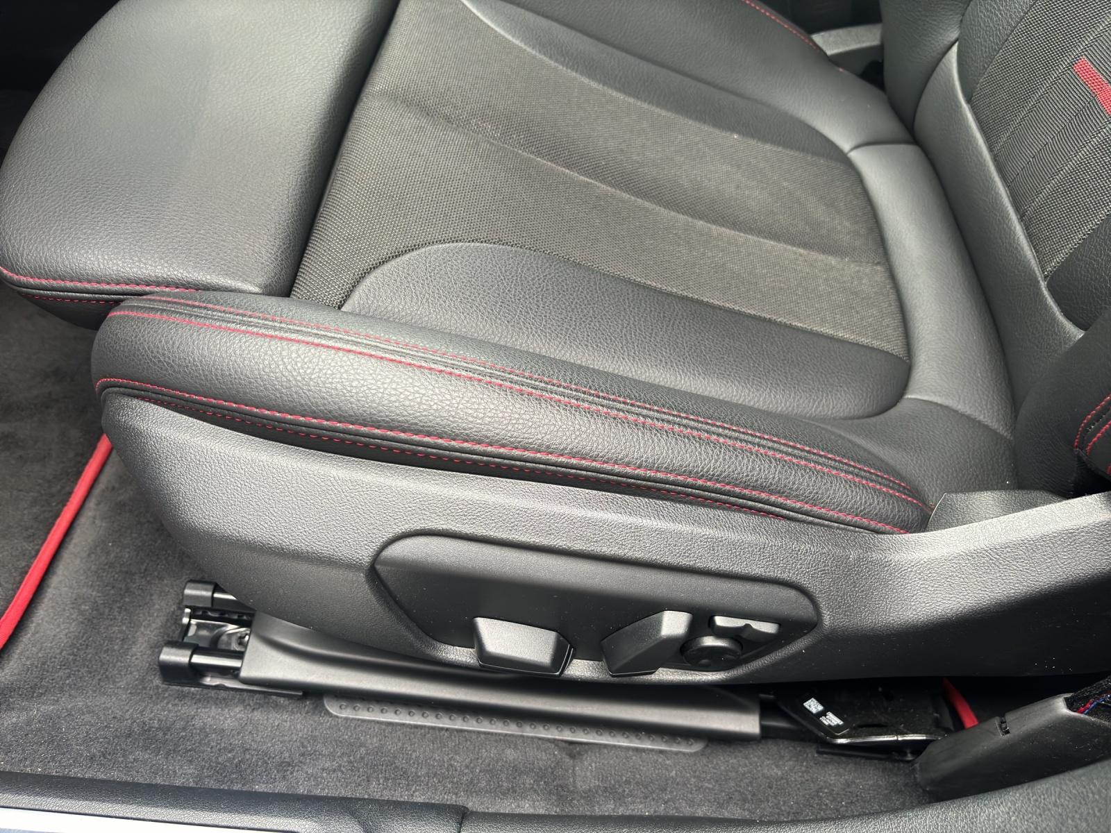 BMW 128ti-image-19