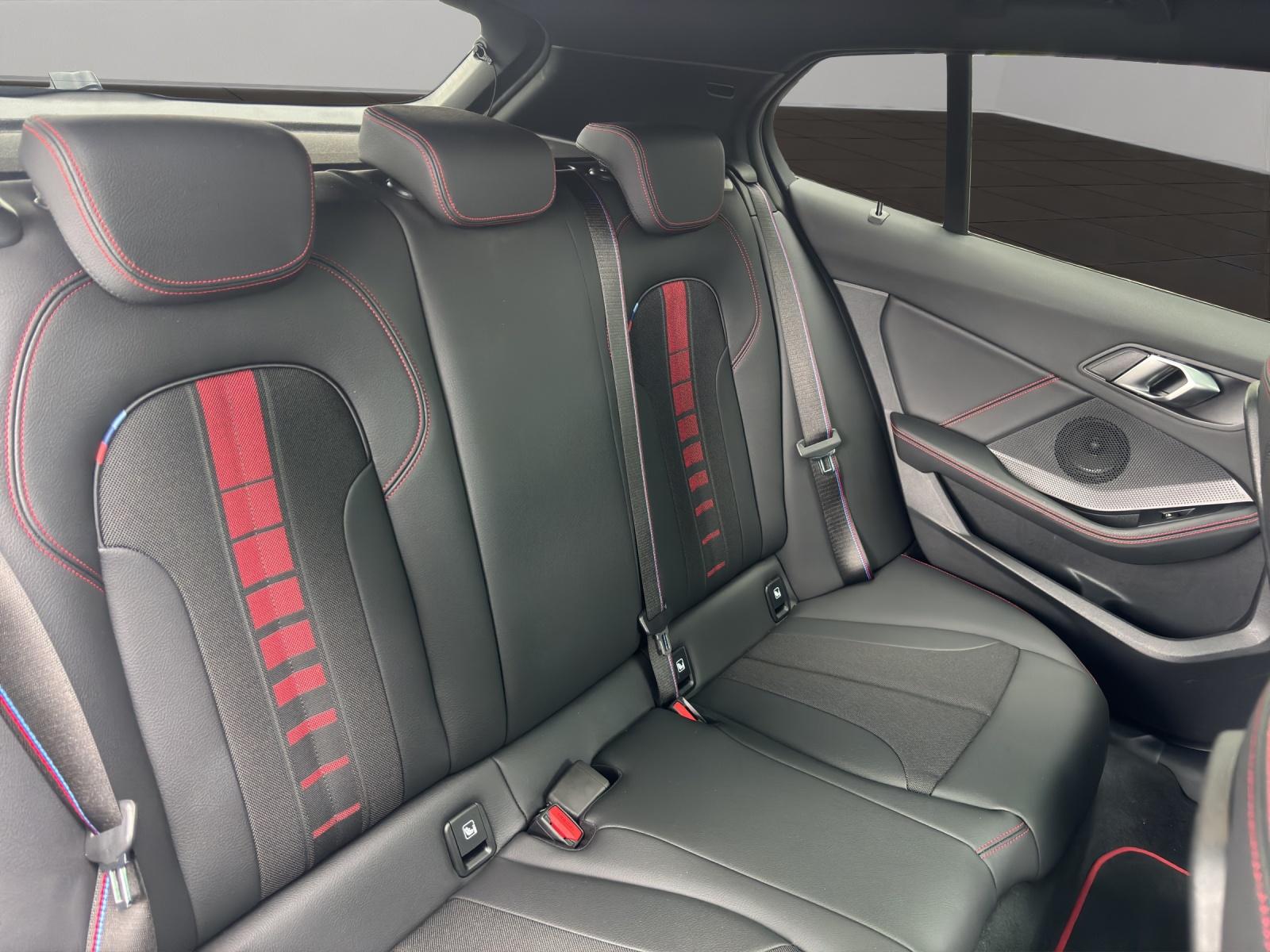 BMW 128ti-image-18