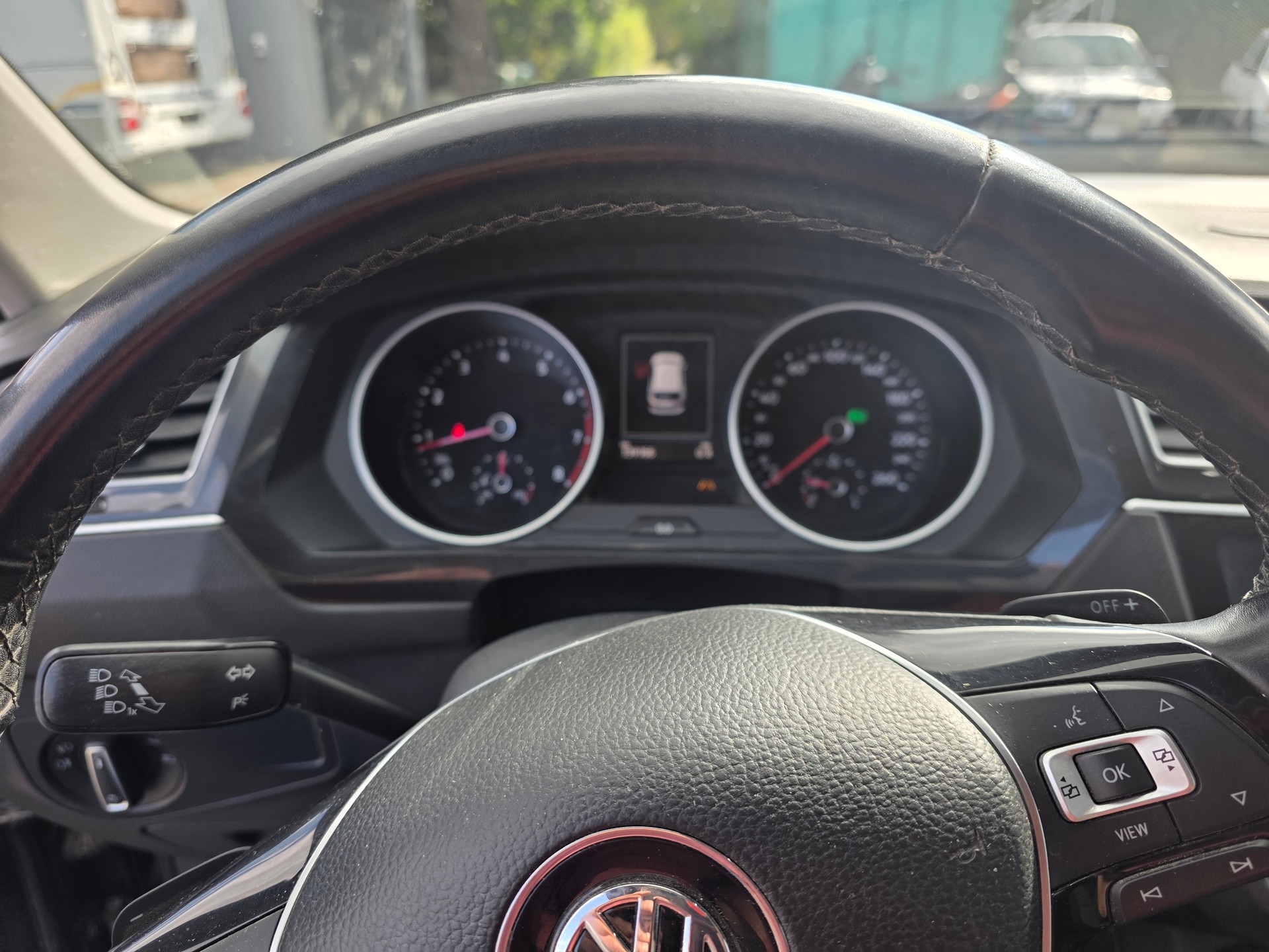 VW Tiguan 2.0TSI Comfortline 4Motion DSG-image-6