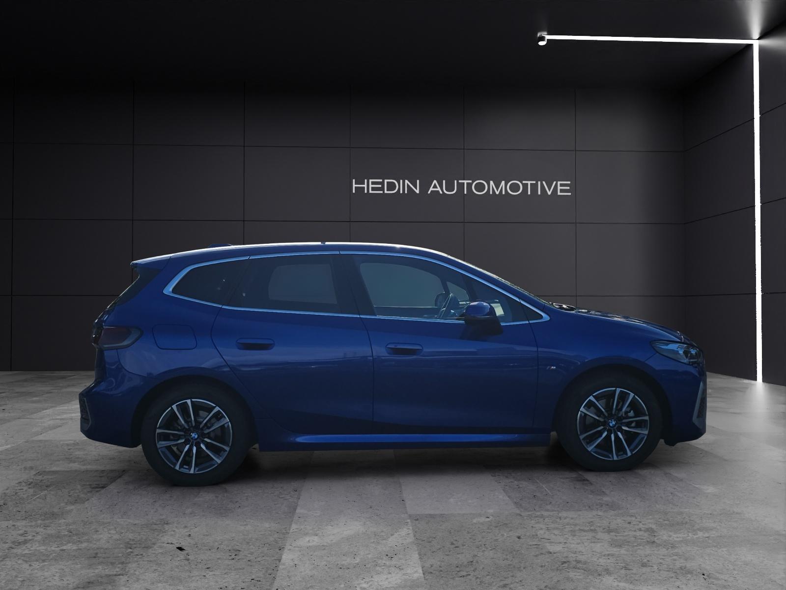 BMW 220i Active Tourer M Sport-image-9
