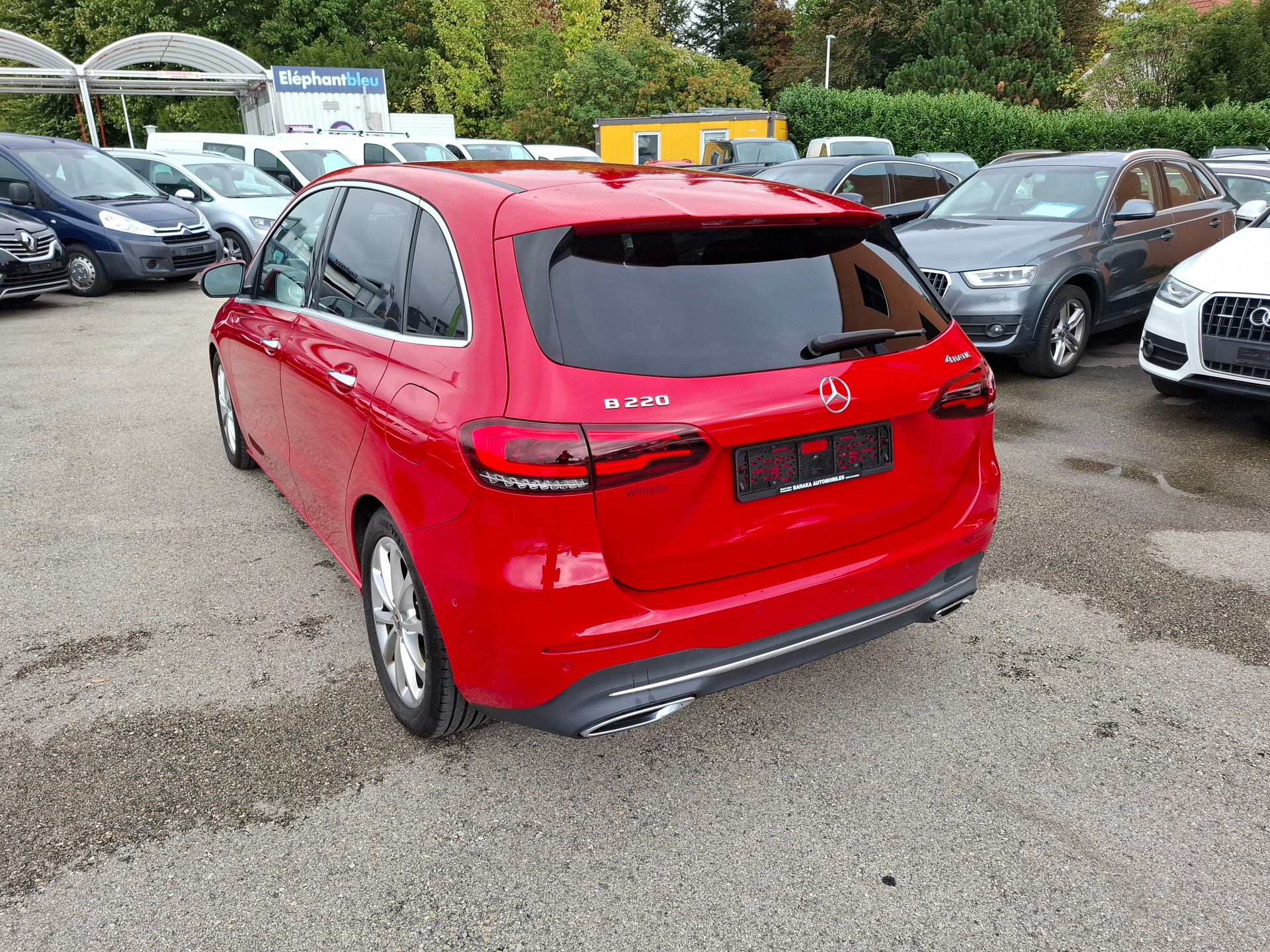 MERCEDES-BENZ B 220 4Matic AMG Line 7G-DCT-image-3