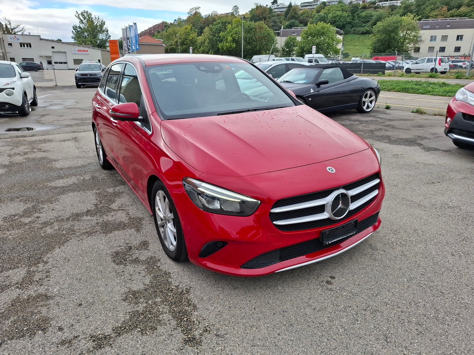MERCEDES-BENZ B 220 4Matic AMG Line 7G-DCT-image-2