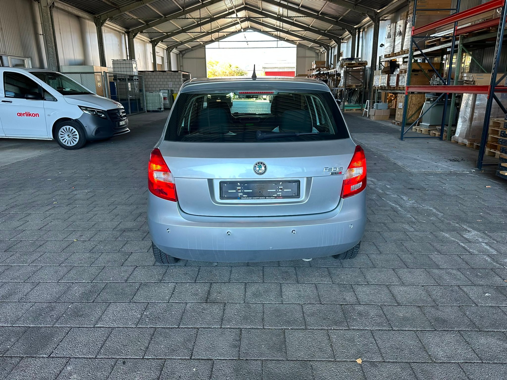 SKODA Fabia 1.6 Elegance Tiptronic-image-6
