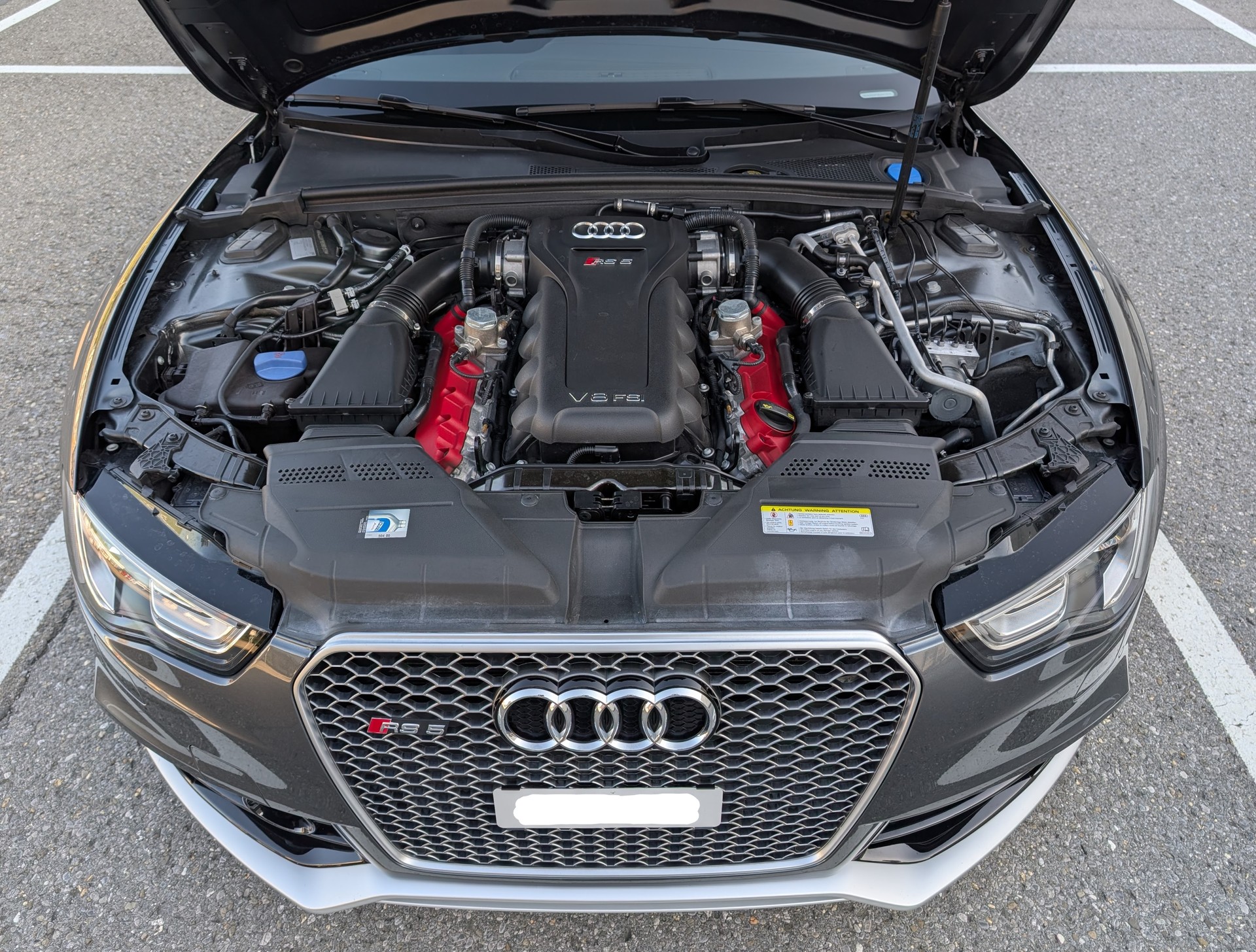AUDI RS5 4.2 V8 FSI quattro S-Tronic-image-9