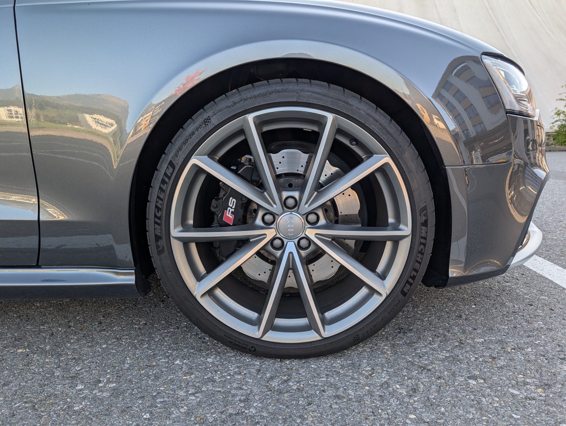 AUDI RS5 4.2 V8 FSI quattro S-Tronic-image-18