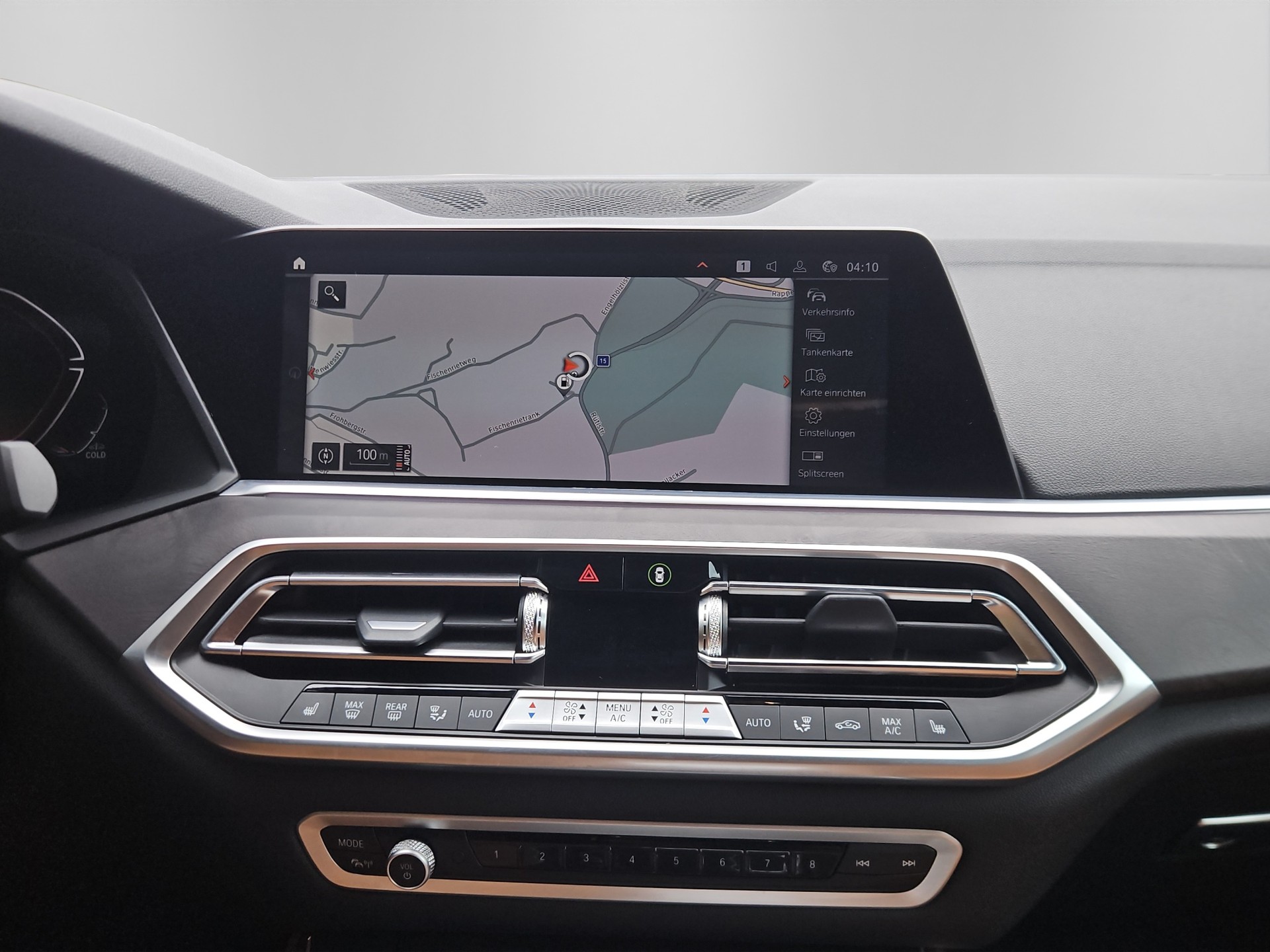 BMW X5 xDrive 48V 30d Steptronic-image-12