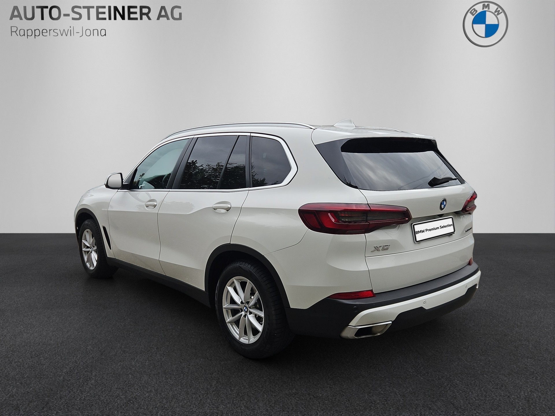 BMW X5 xDrive 48V 30d Steptronic-image-2
