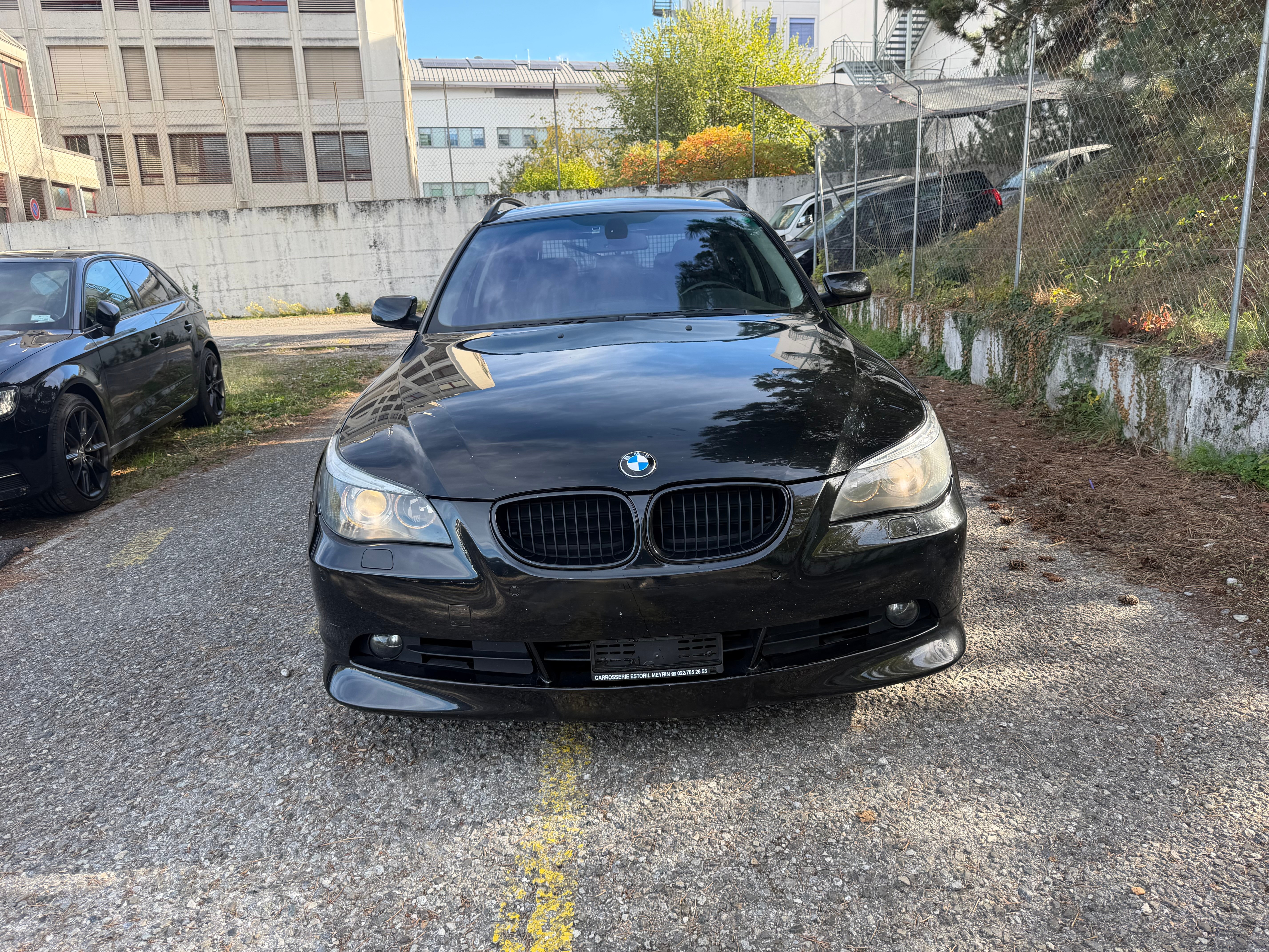 Car photo