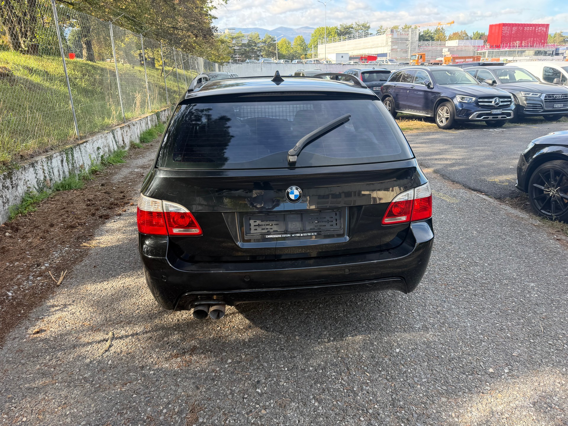 BMW 530d Touring-image-2