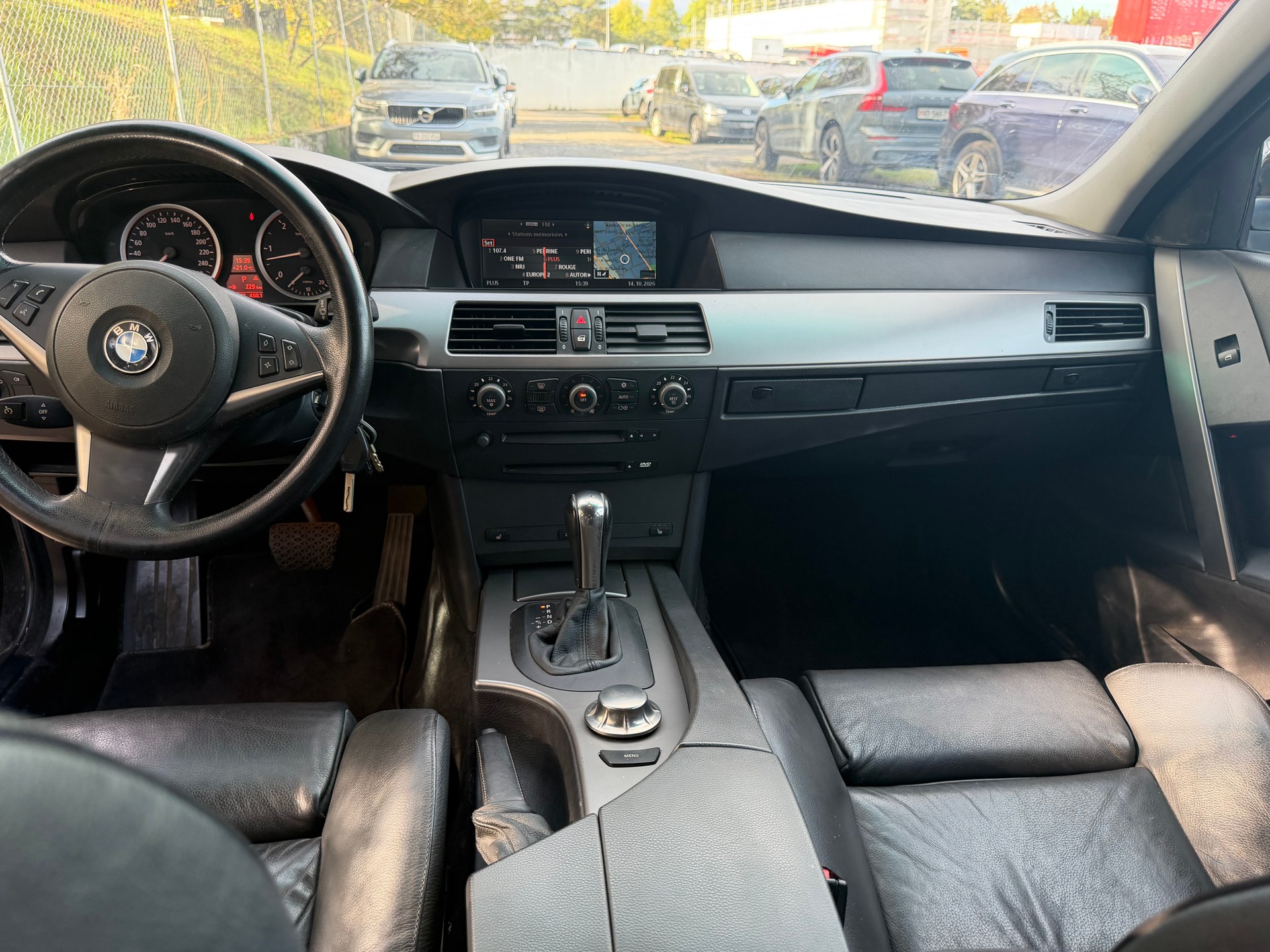 BMW 530d Touring-image-7