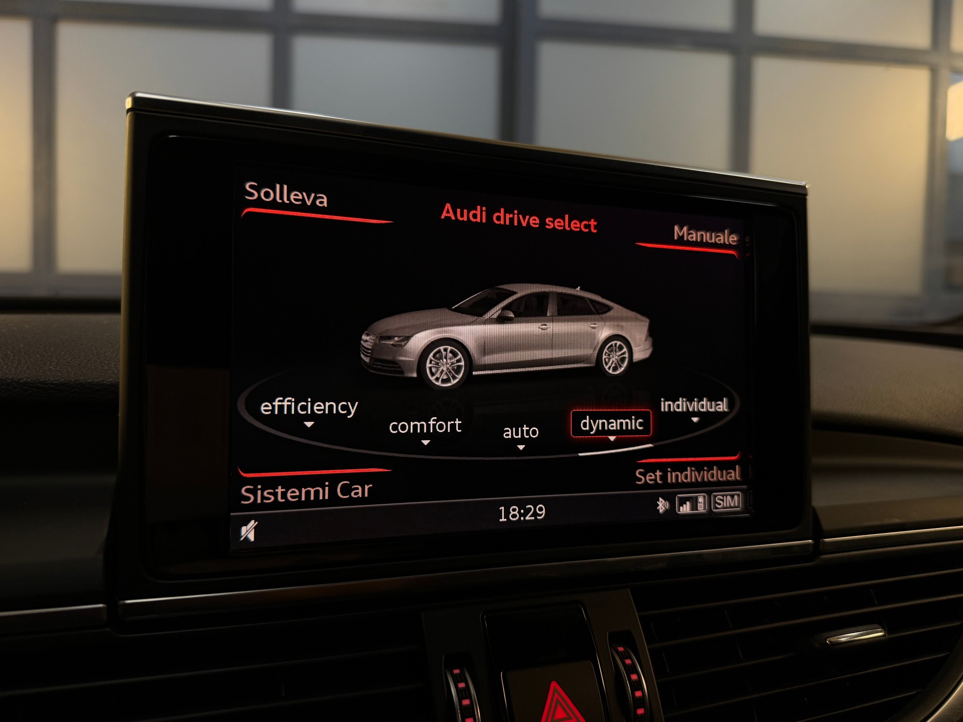 AUDI S7 Sportback 4.0 TFSI V8 quattro S-tronic-image-17