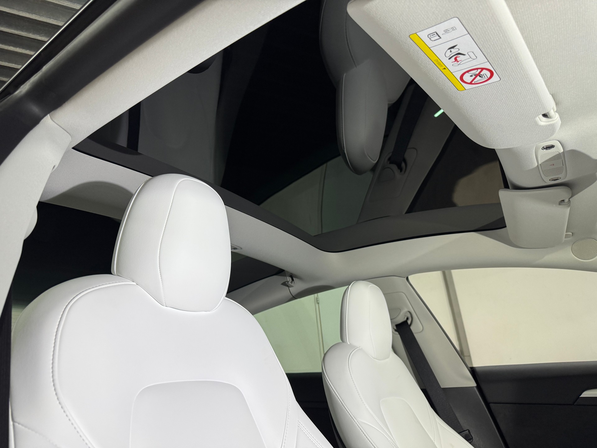 TESLA Model 3 Long Range Dual Motor AWD 498PS / Facelift / Wärmepumpe / inkl. Enhanced Autopilot 3.0-image-7