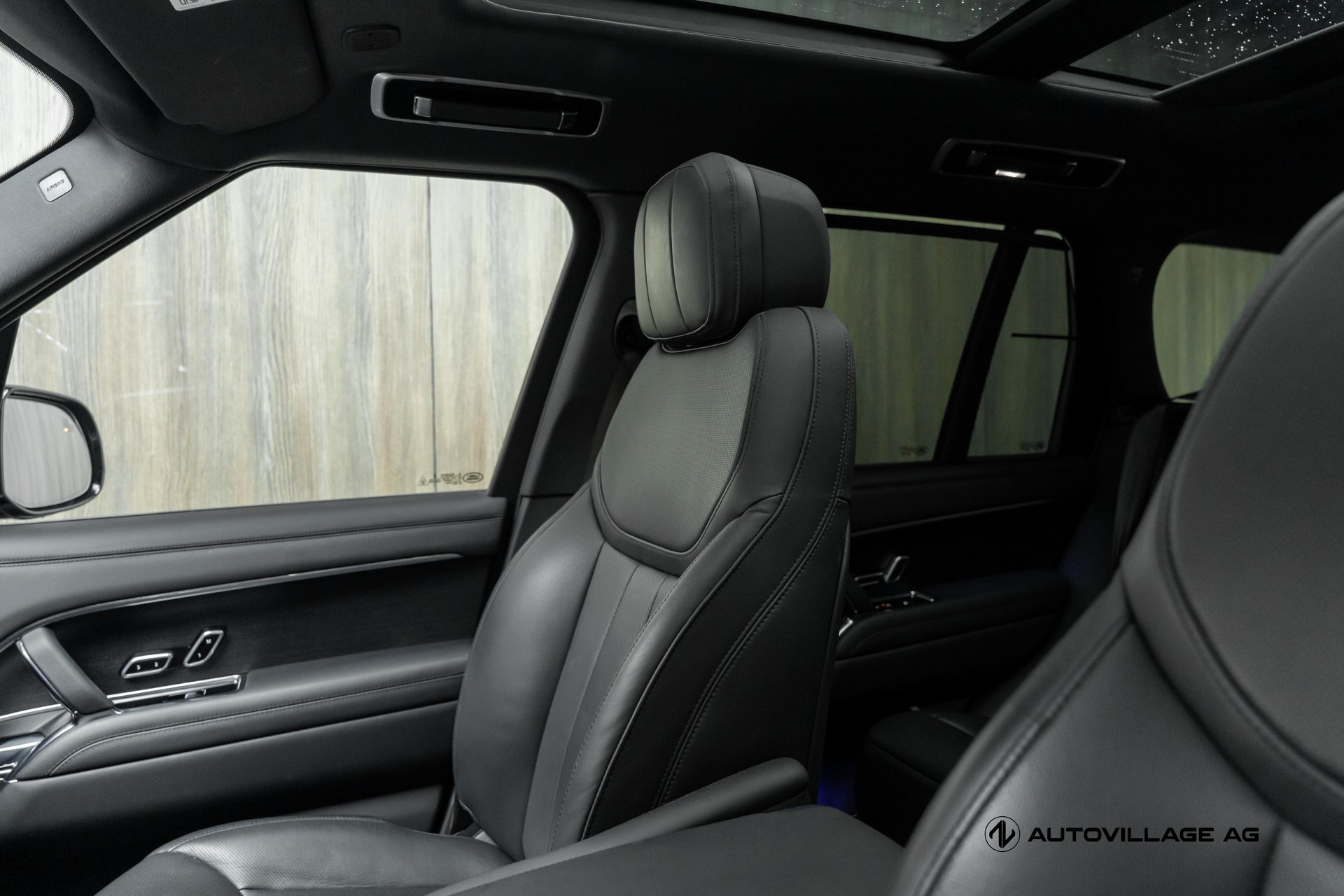 LAND ROVER Range Rover D350 3.0D I6 MHEV HSE Automatic-image-6