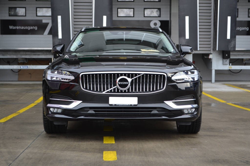VOLVO V90 D5 AWD Inscription Geartronic Powerpulse-image-1