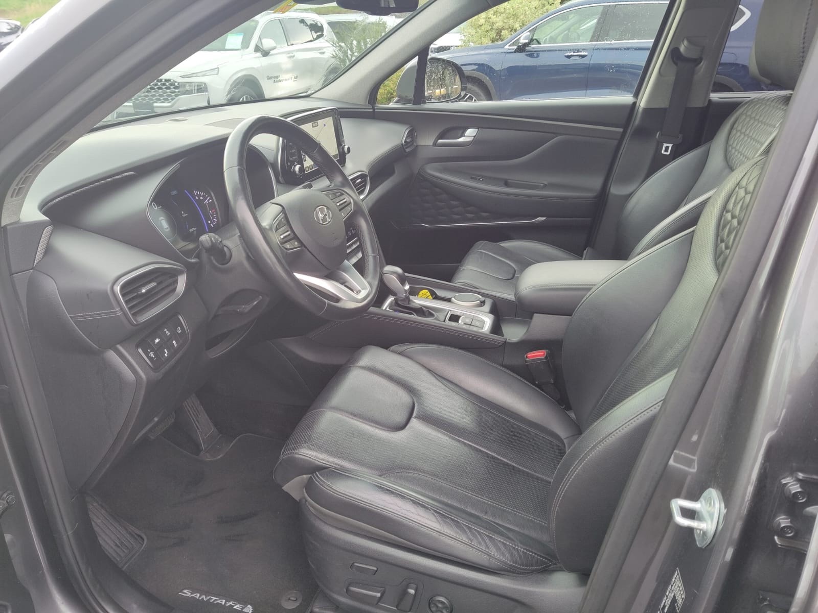 HYUNDAI Santa Fe 2.2 CRDI Vertex 4WD Automatic-image-4