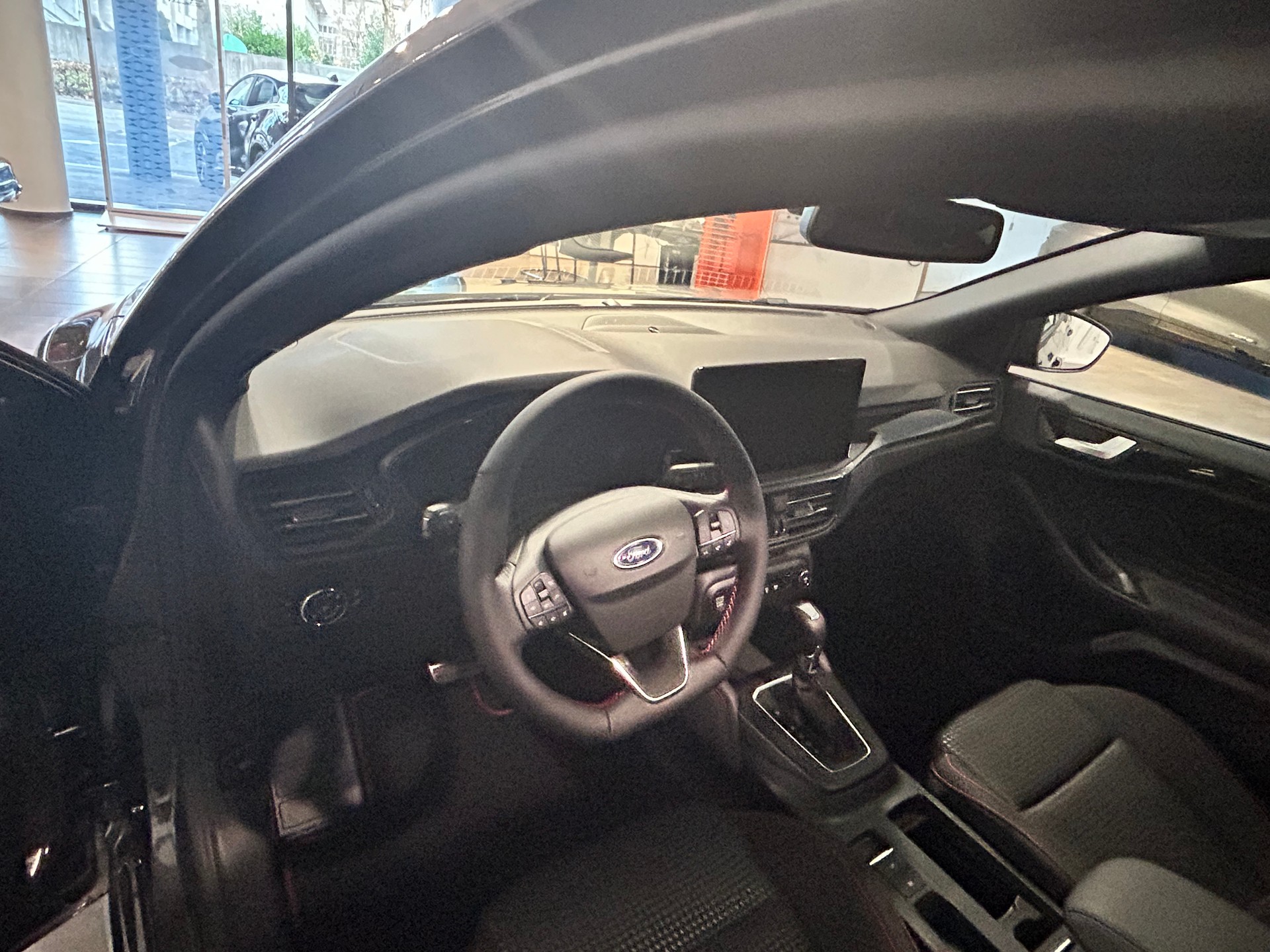 FORD Focus 1.0 MHEV ST-Line X Automat-image-6