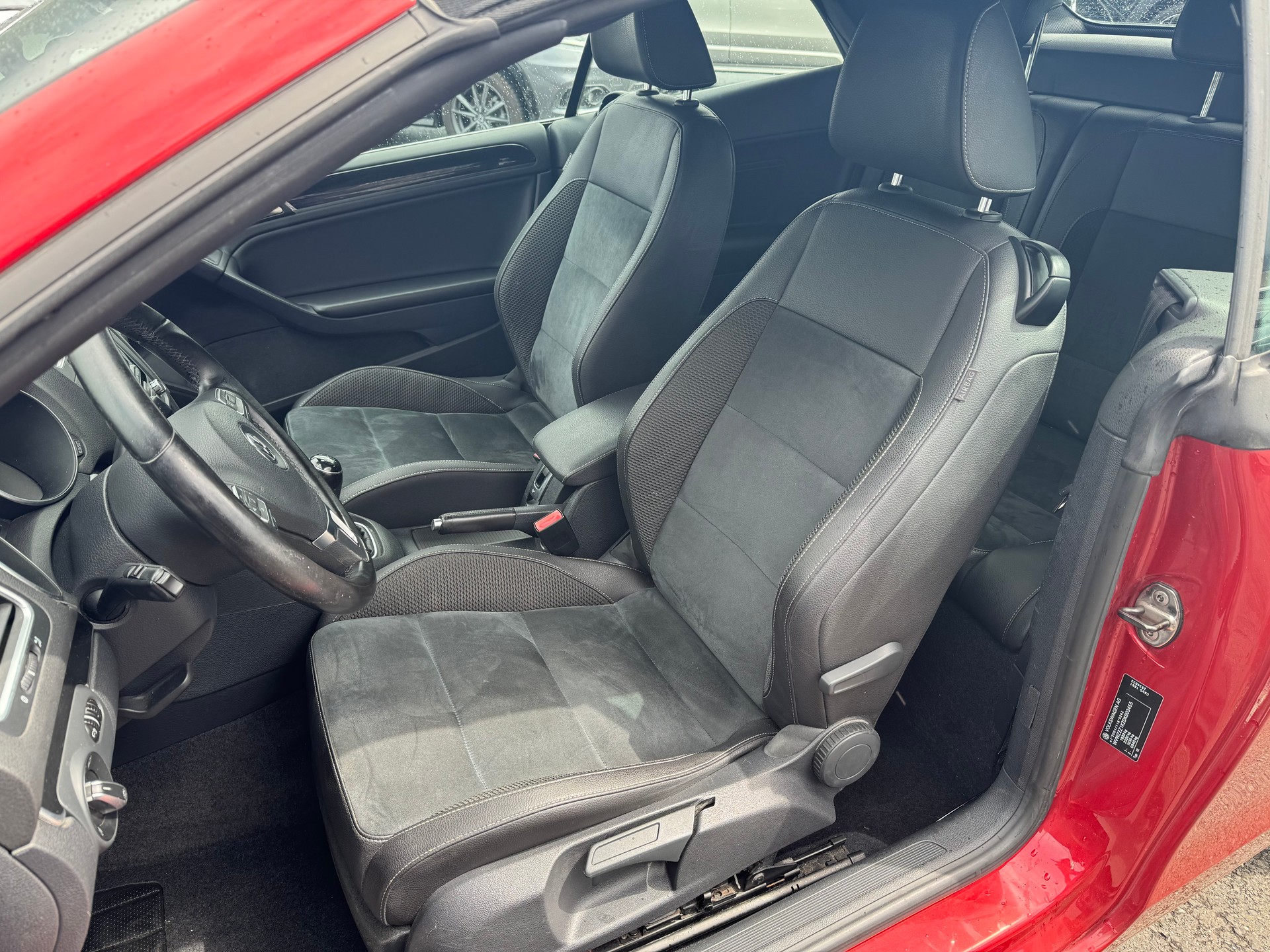 VW Golf Cabrio 1.4 TSI-image-8