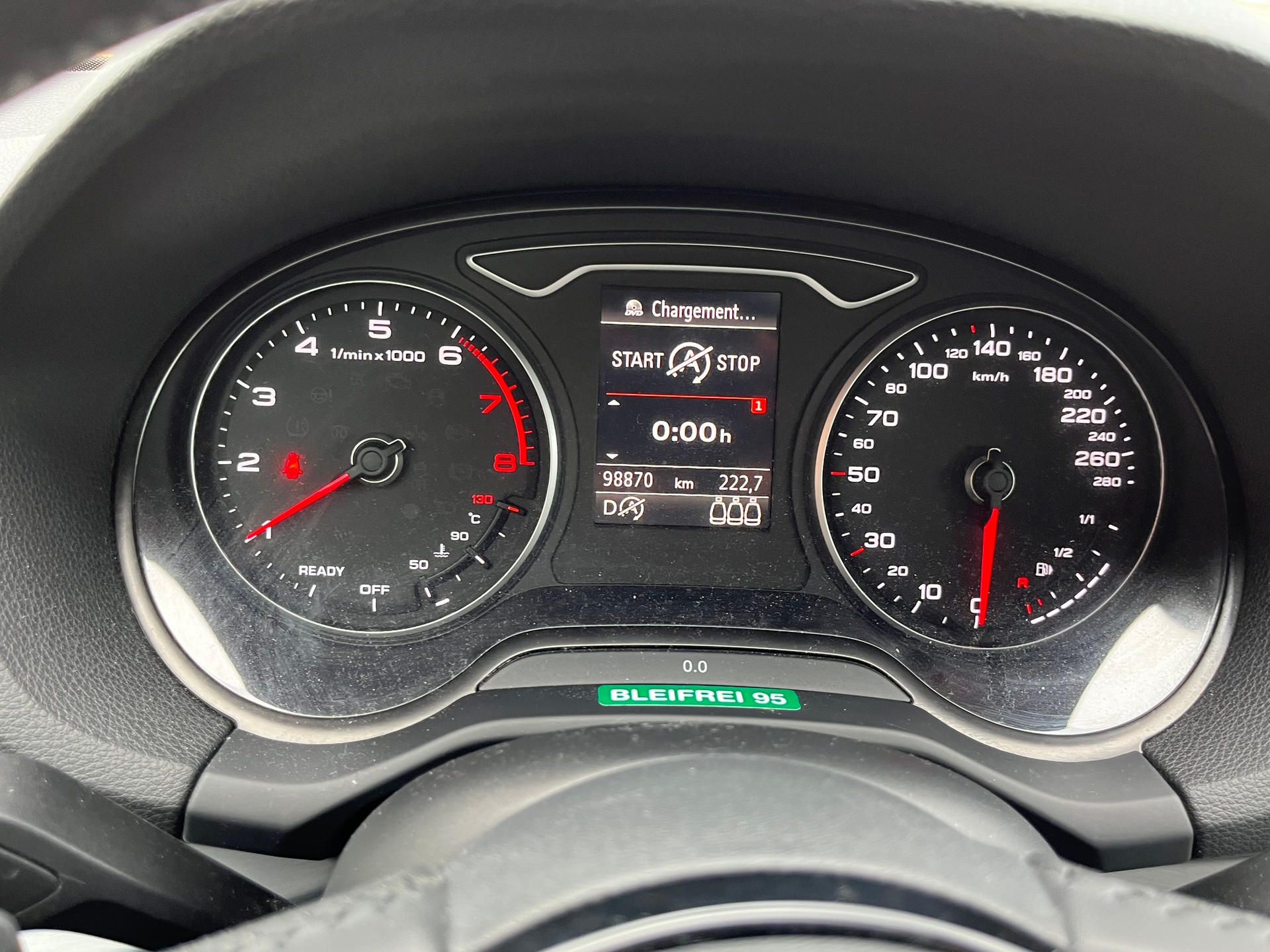 AUDI Q2 1.4 TFSI sport S-tronic-image-8