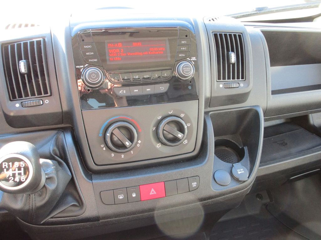 PEUGEOT Boxer 2.0 HDI 30 L1H1-image-9