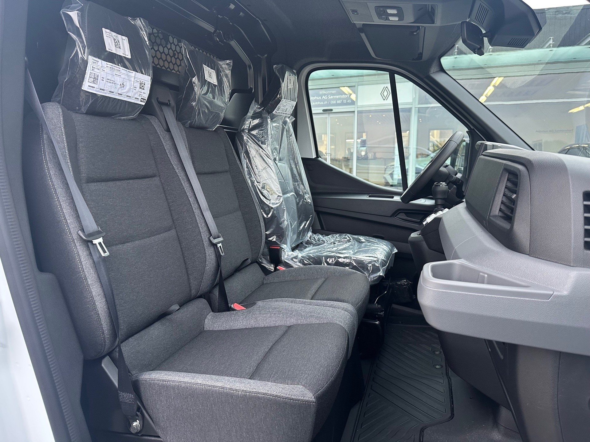 RENAULT Master T35 2.0 Blue dCi 150 L2H2 Advance-image-7