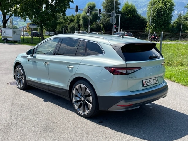 SKODA Enyaq iV 80-image-2