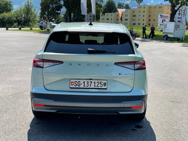 SKODA Enyaq iV 80-image-3