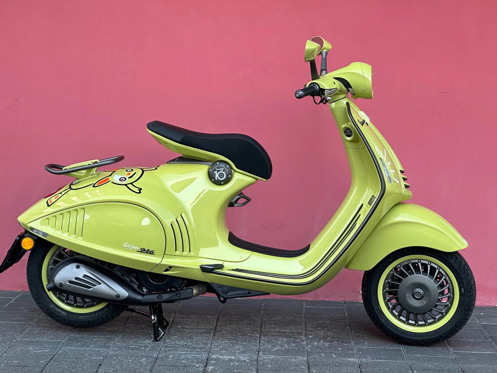 PIAGGIO Vespa 946 125 "BUNNY" 10° Anniversario