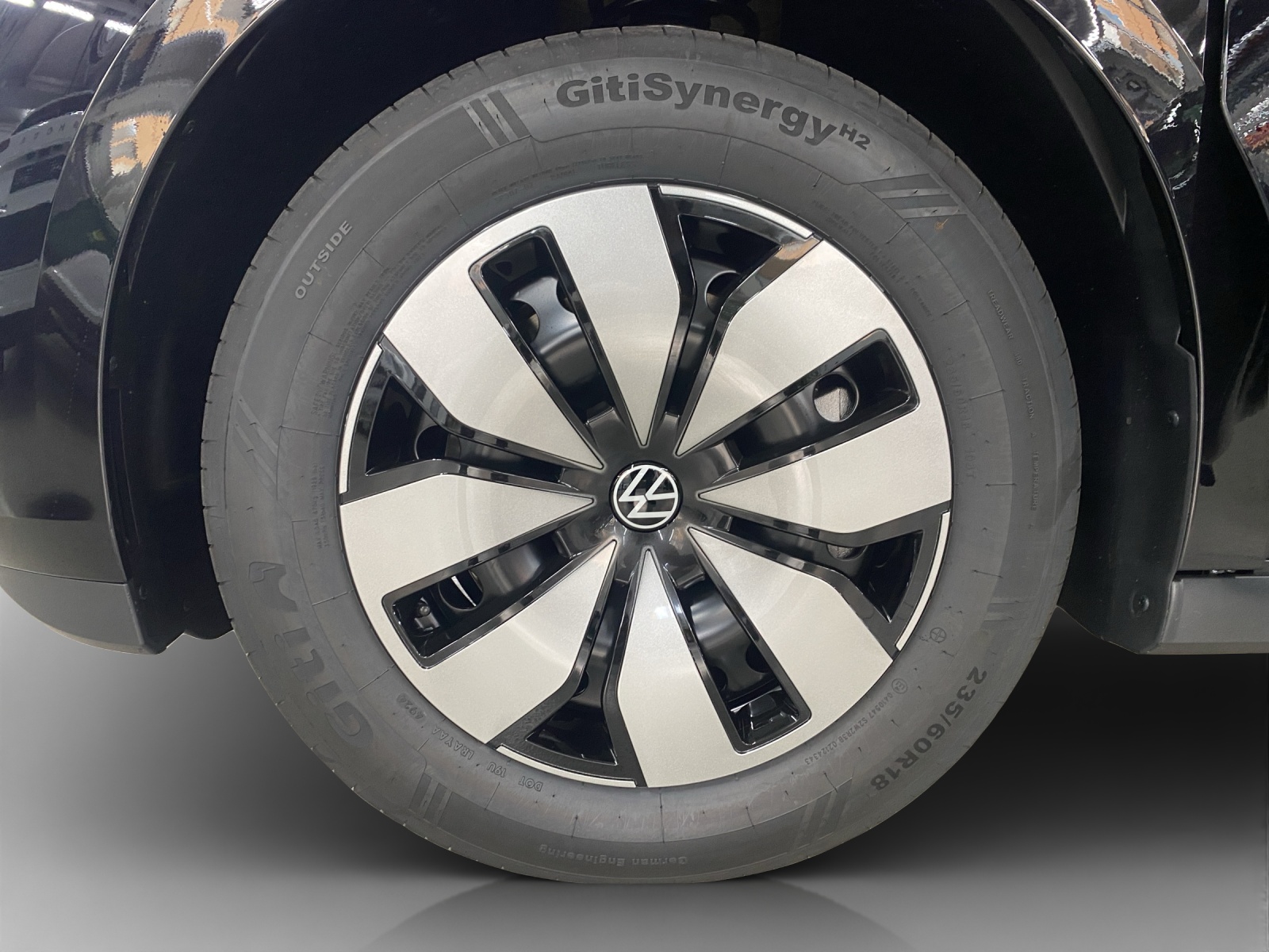 VW ID. Buzz Cargo Pro-image-15
