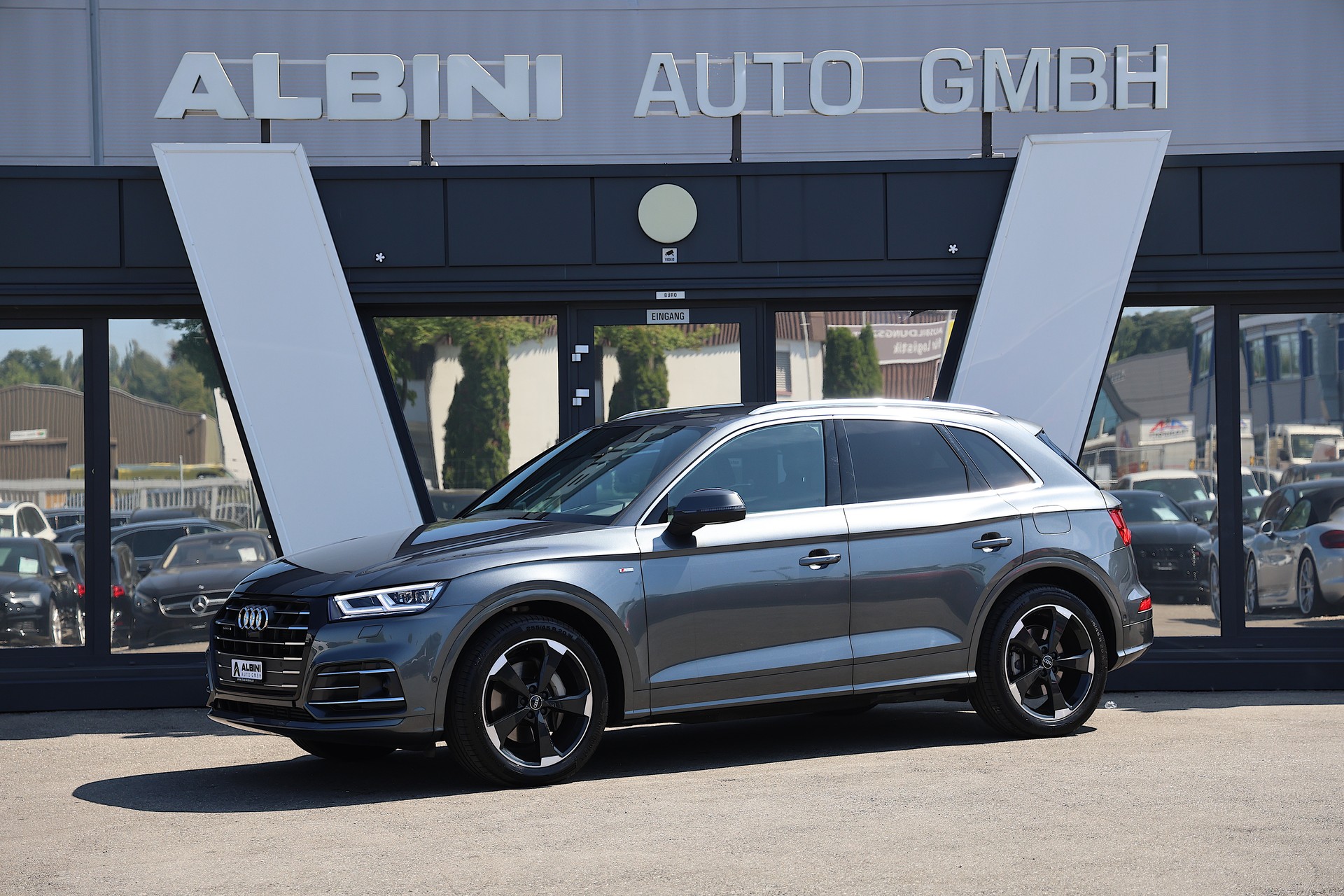 AUDI Q5 55 TFSI e S-Line sport quattro-image-0
