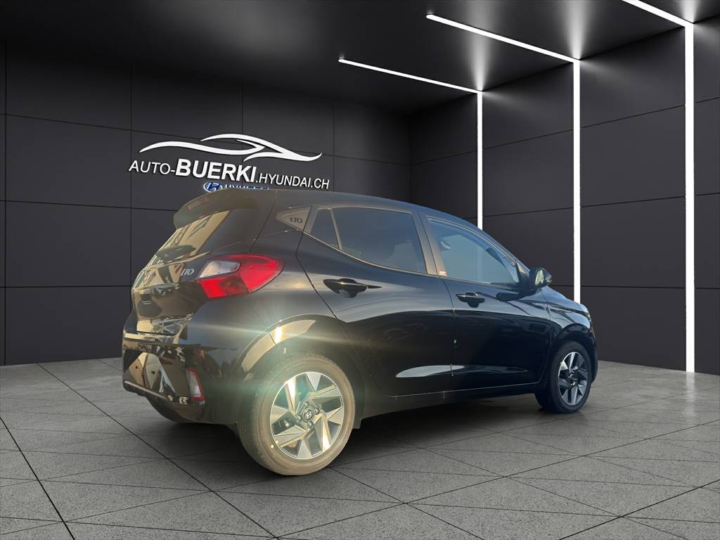 HYUNDAI i10 1.2 Amplia Aut.-image-4