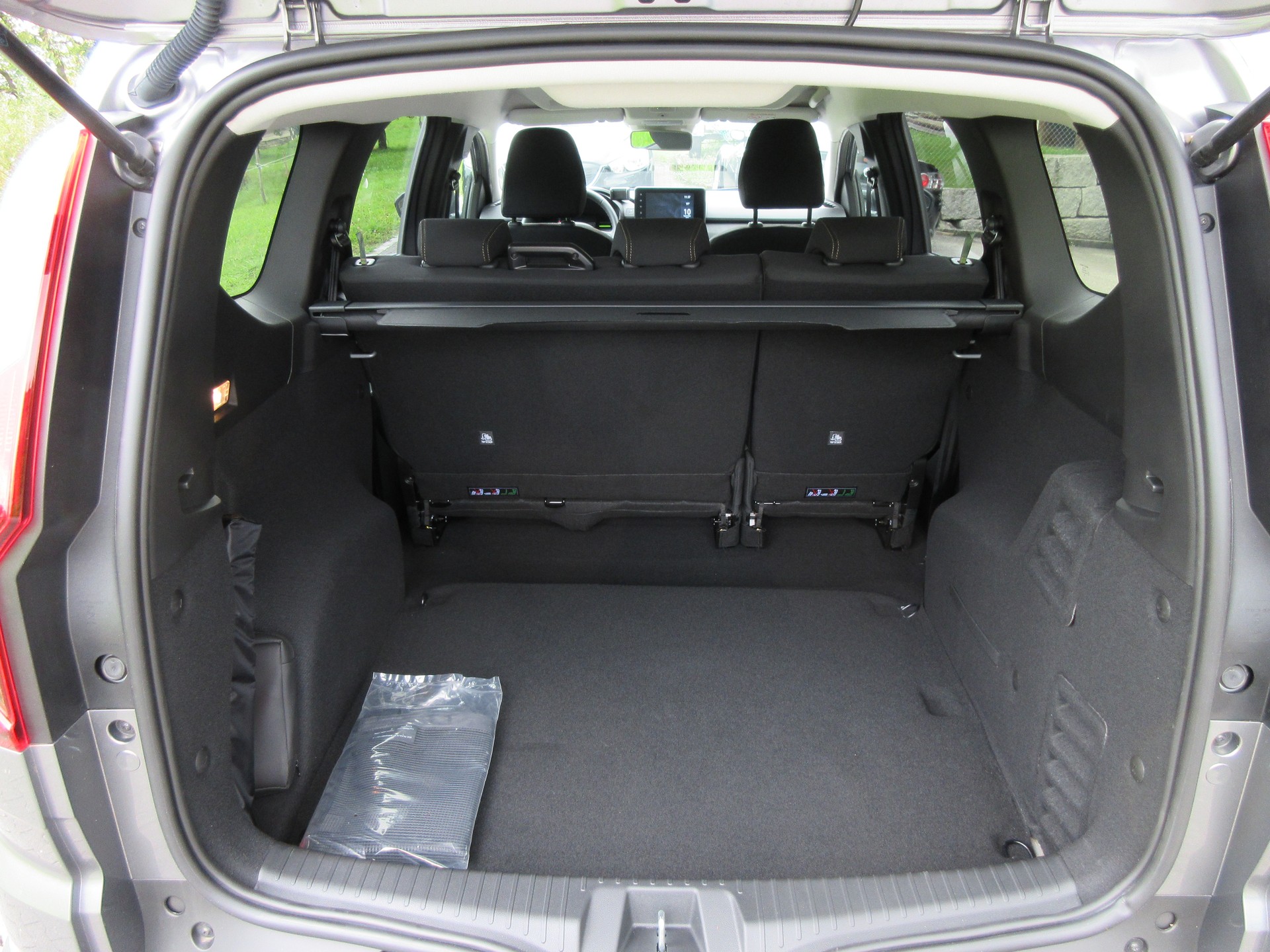 DACIA Jogger HEV 140 Extreme+ / 5 Jahre Garantie/100'000 Km-image-7