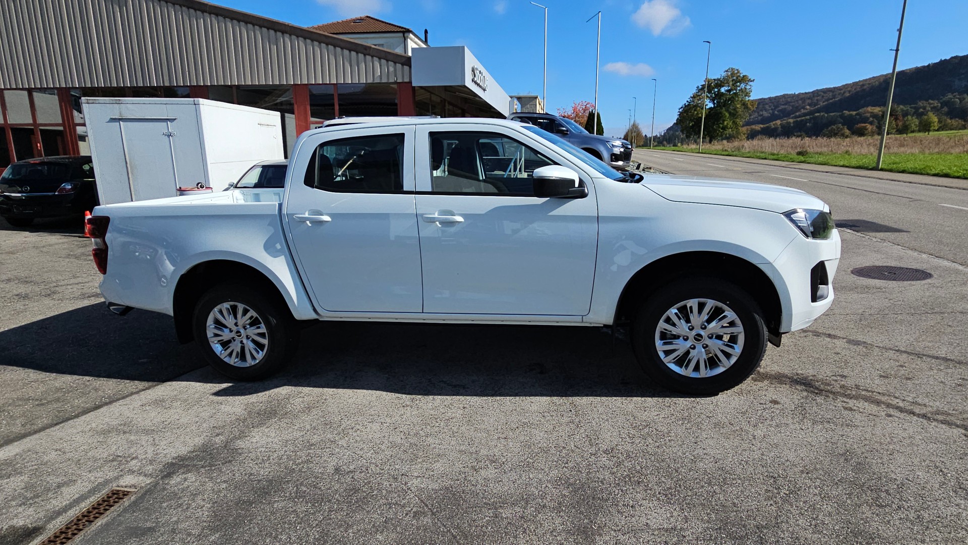ISUZU D-MAX 1.9 CrewCab N60BB+ 4x4-image-3