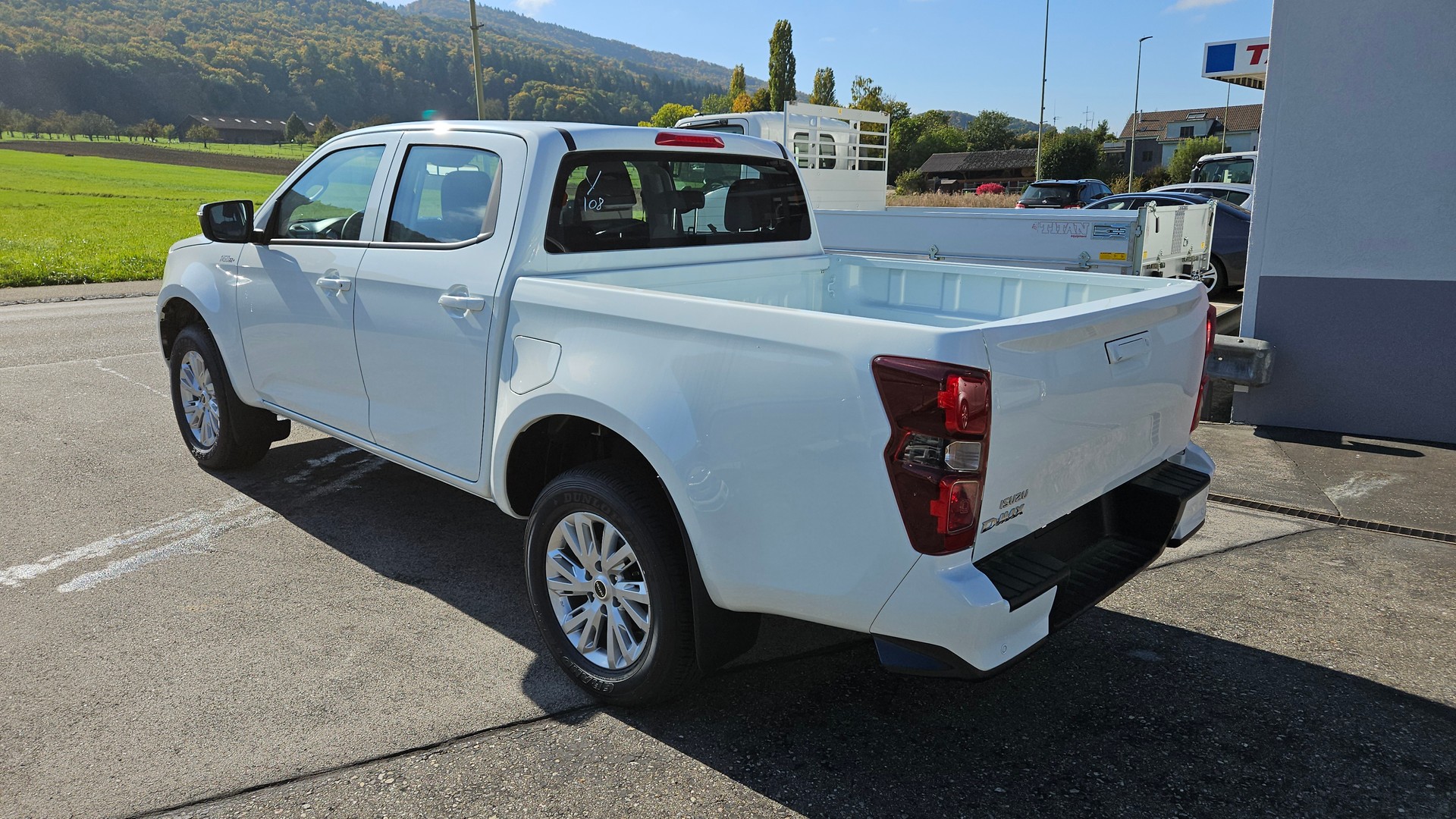 ISUZU D-MAX 1.9 CrewCab N60BB+ 4x4-image-6