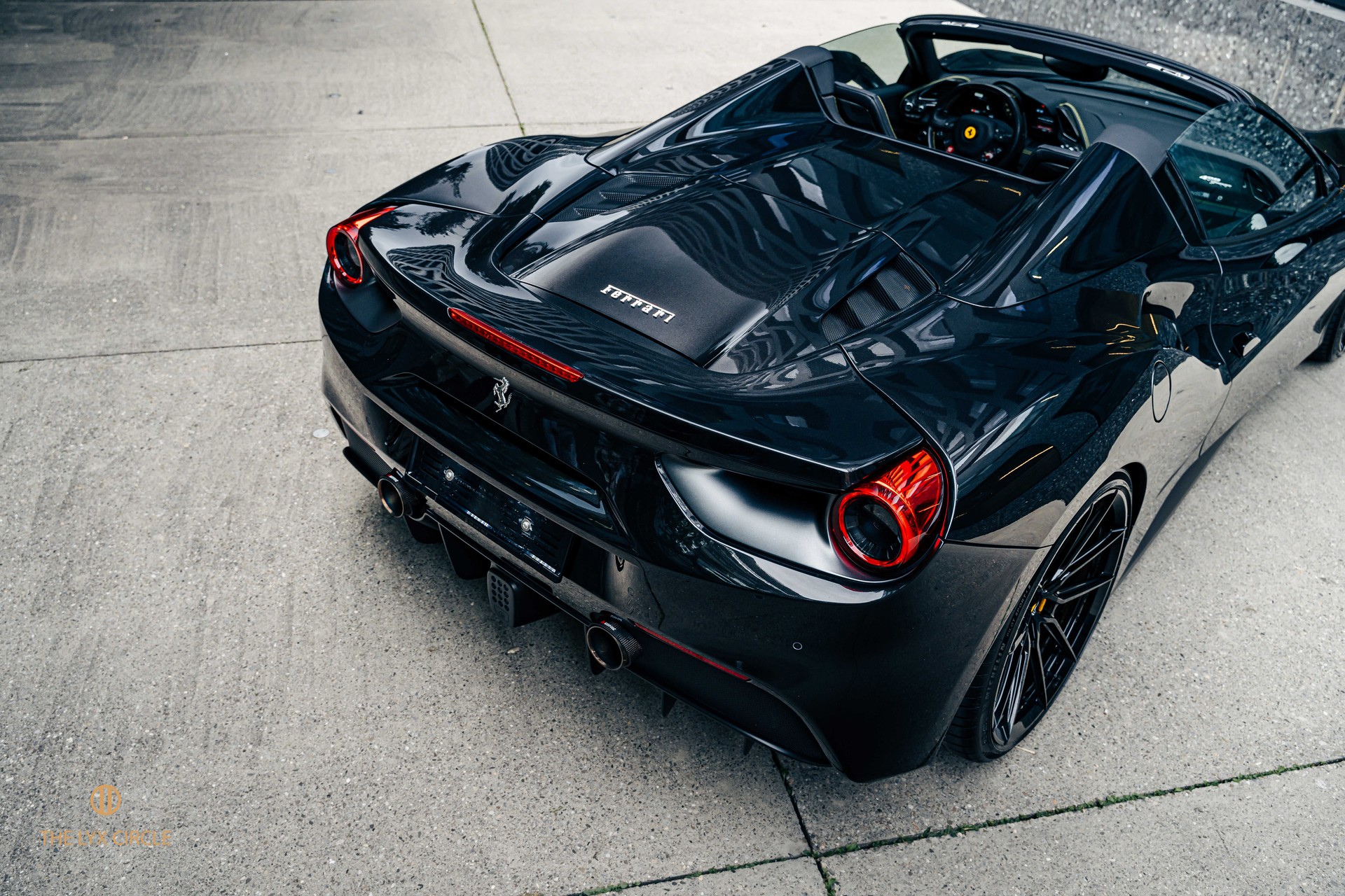 FERRARI 488 Spider 3.9 V8-image-7