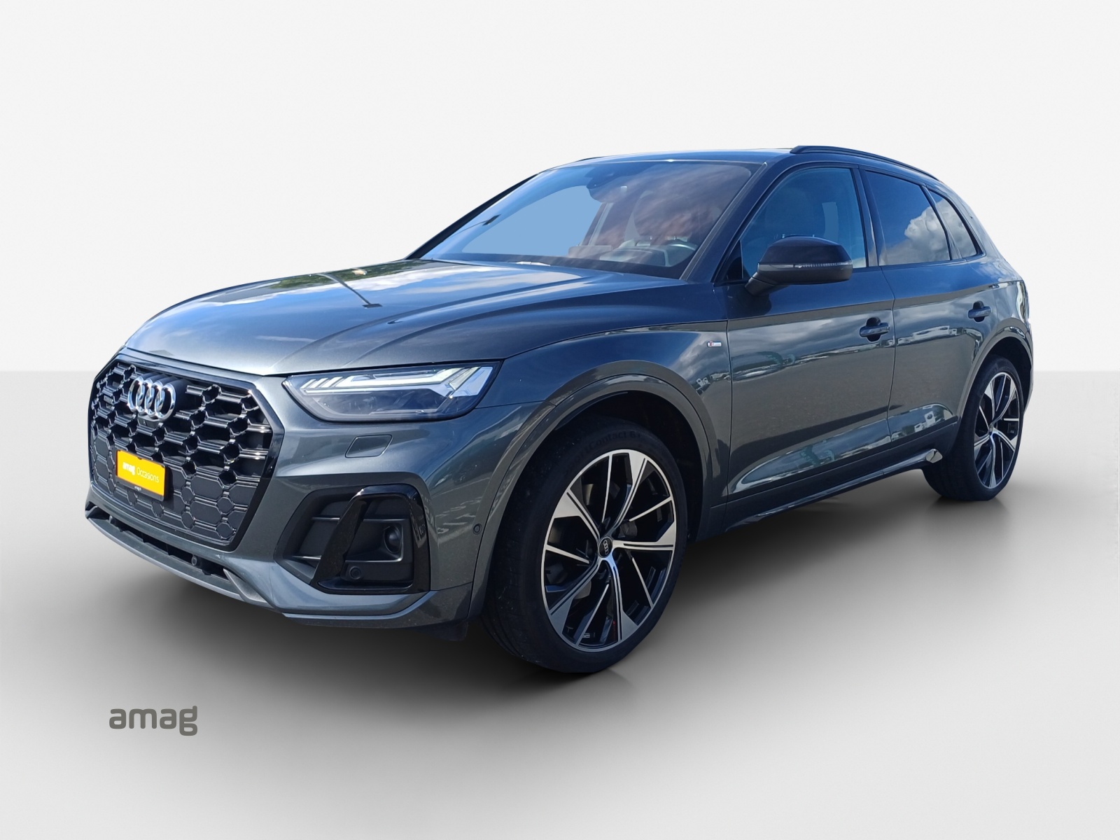 AUDI Q5 45 TFSI Black Edition quattro S-tronic-image-0