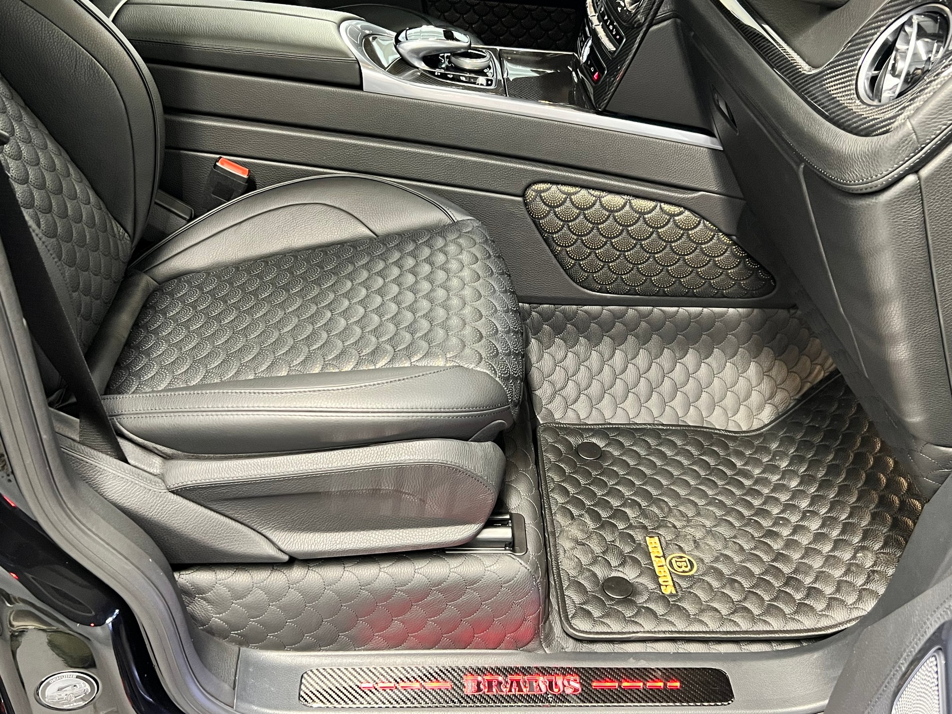 MERCEDES-BENZ Brabus G900 Rocket 1of25-image-4