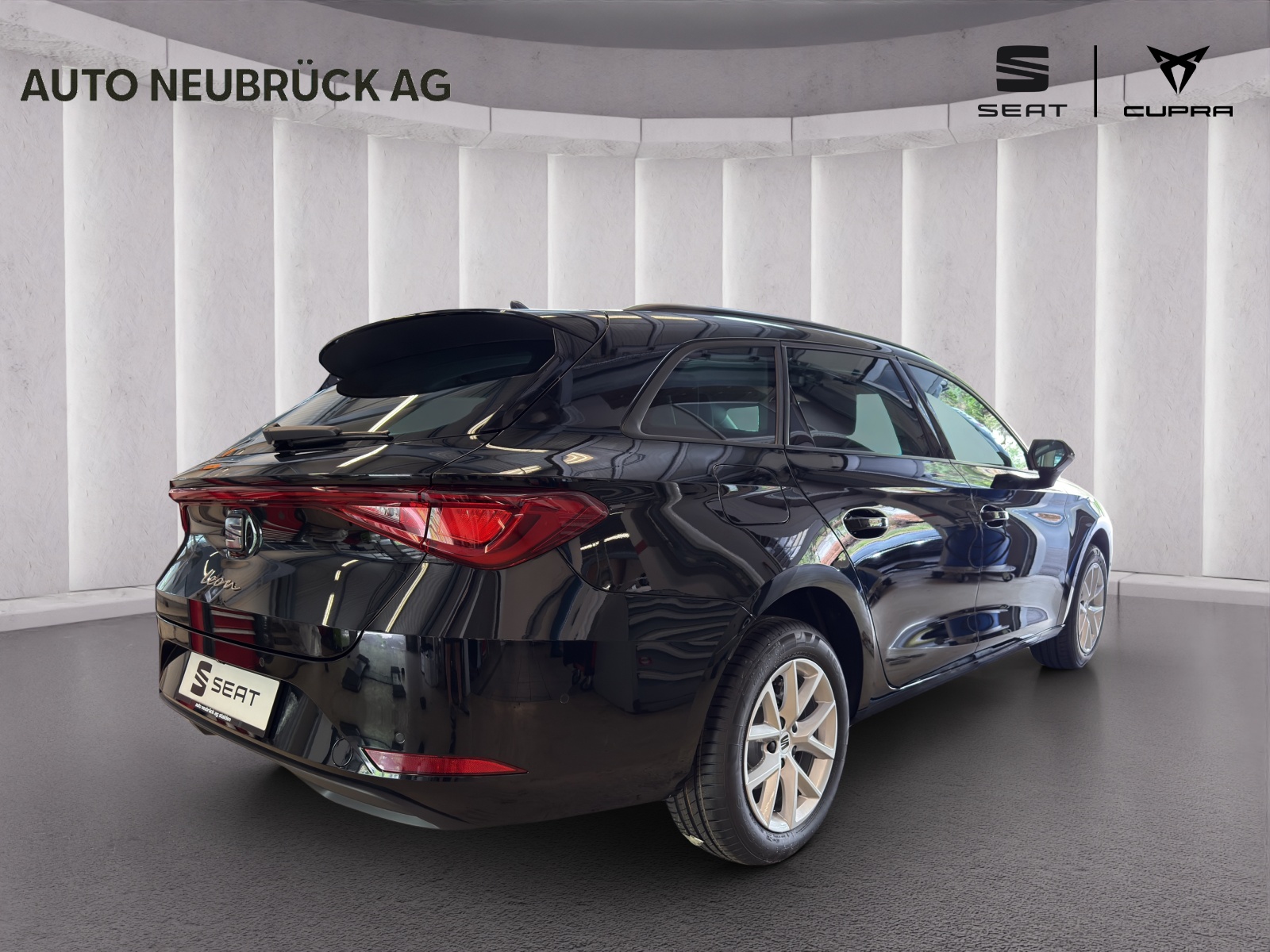 SEAT Leon ST 2.0 TDI EVO DSG Style-image-3