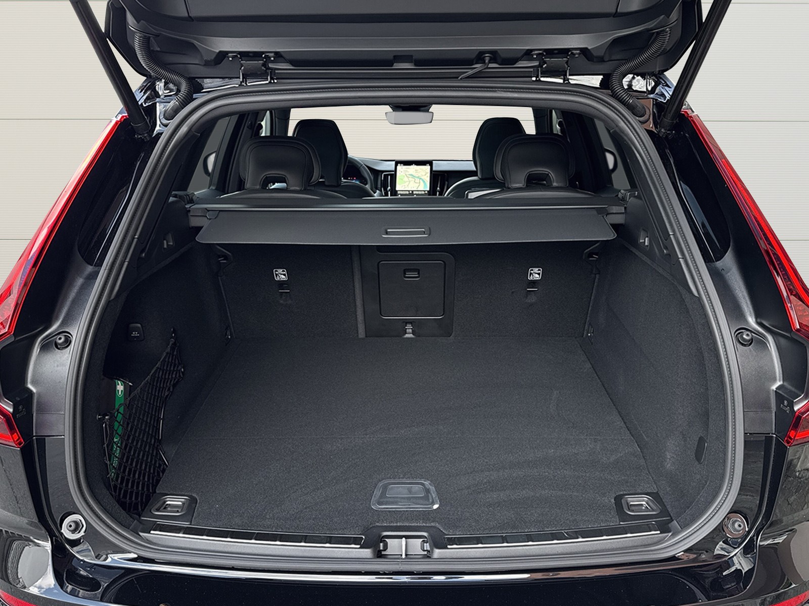 VOLVO XC60 2.0 T6 TE Black Edition eAWD-image-10