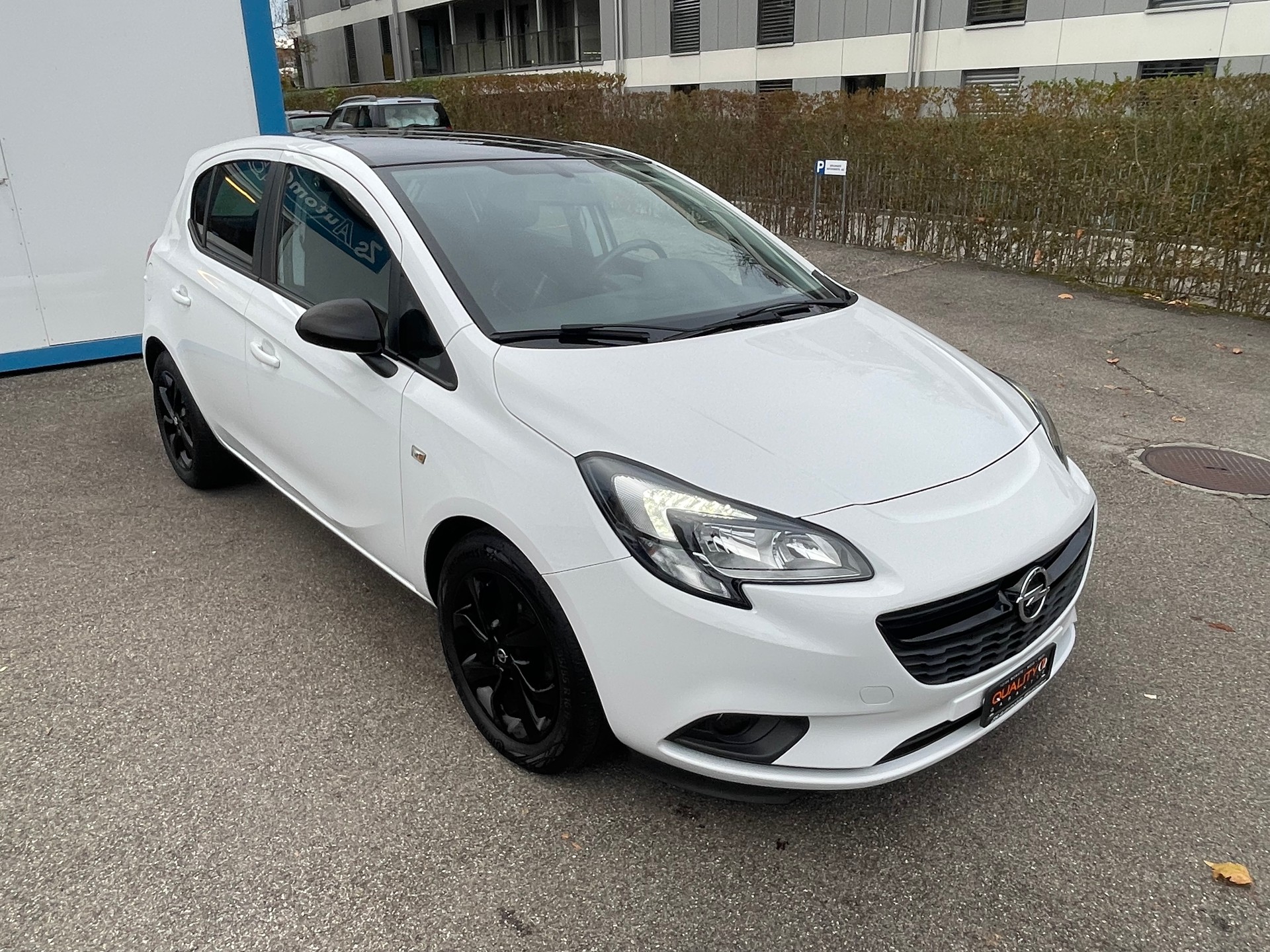OPEL Corsa 1.0 T EcoTec Black Edition-image-4