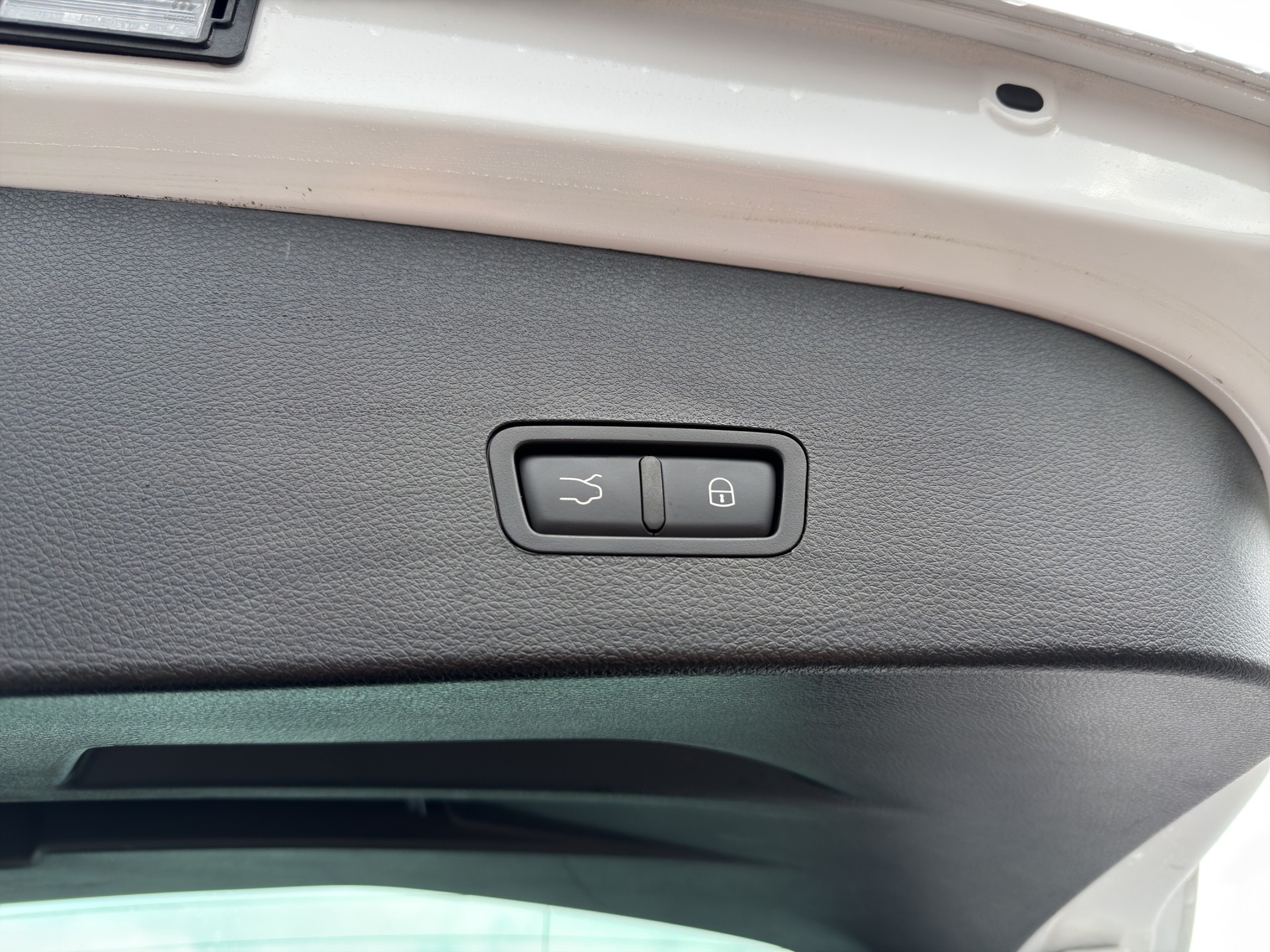 ALFA ROMEO Tonale 1.3 Plug-in-Hybrid Q4 Veloce-image-26