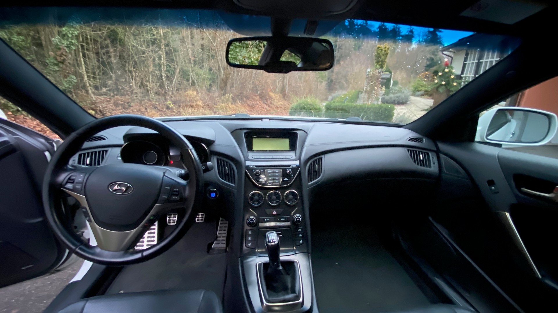 HYUNDAI Genesis 2.0 Turbo Coupé 6 Gang, 275 PS-image-6