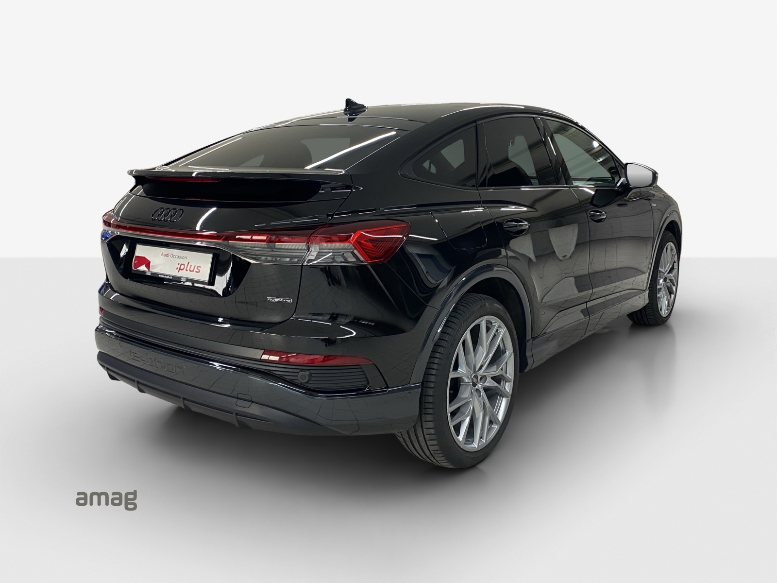 AUDI Q4 Sportback e-tron 55 quattro-image-5