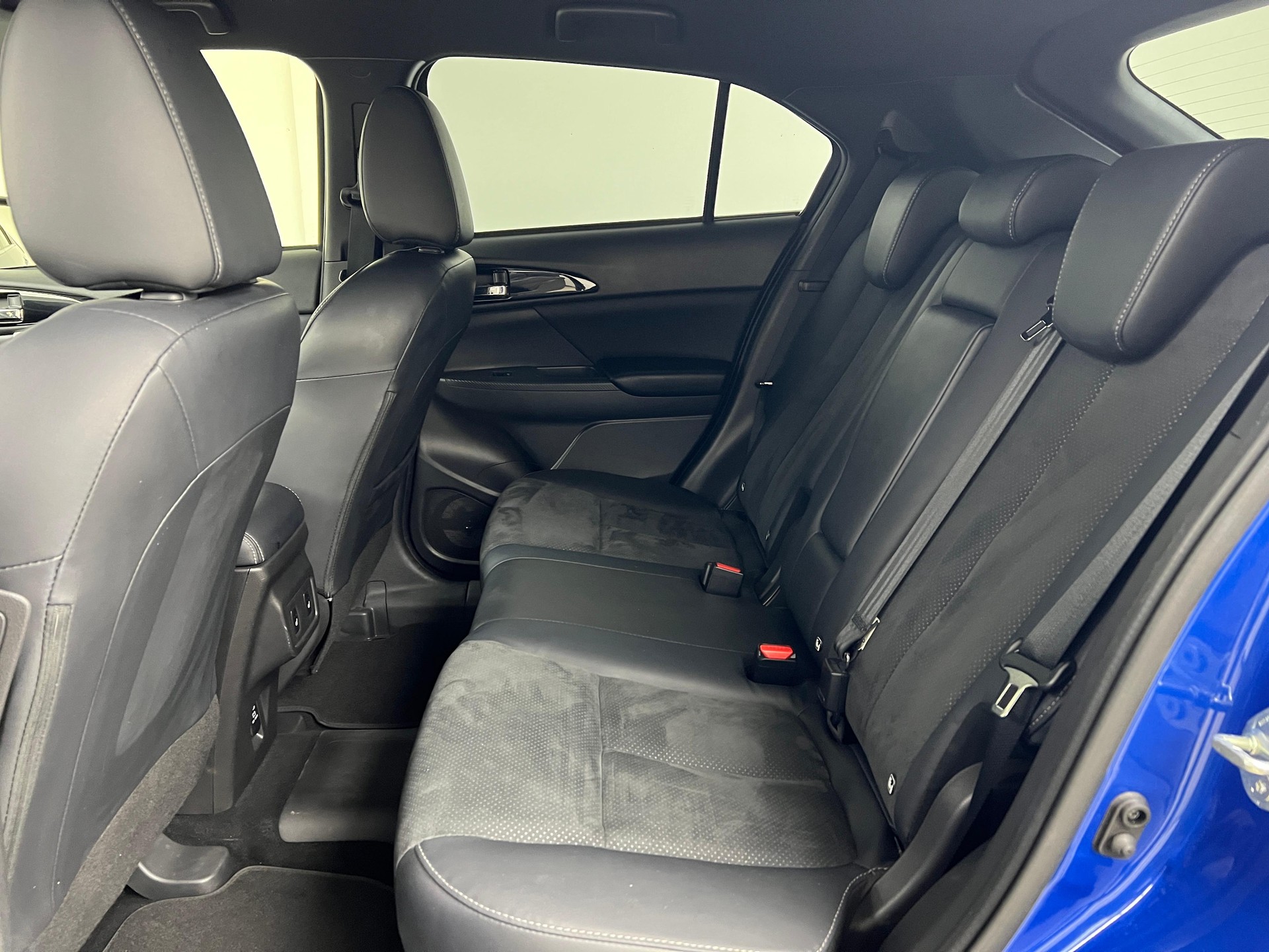MITSUBISHI Eclipse Cross 2.4 PHEV Intense 4x4 / Jetzt mit attraktivem 1.99% Leasing-image-16