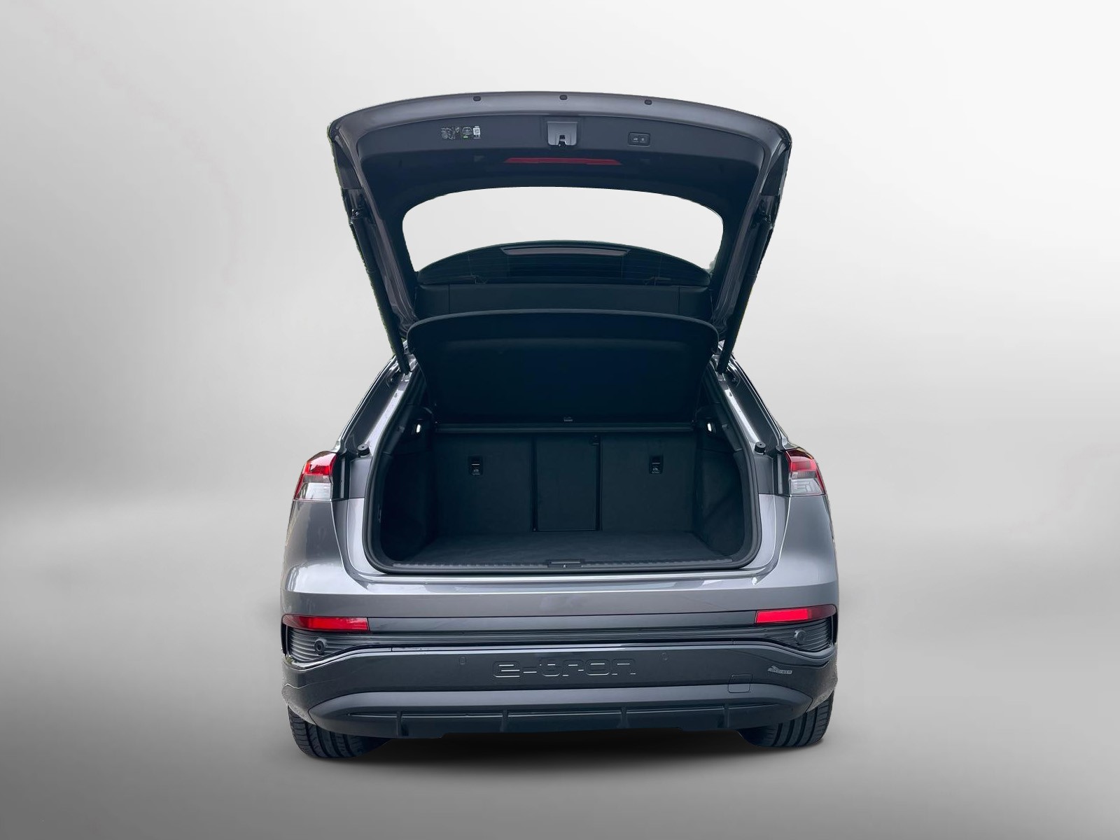 AUDI Q4 e-tron 45 Edition Swiss Ski quattro-image-7