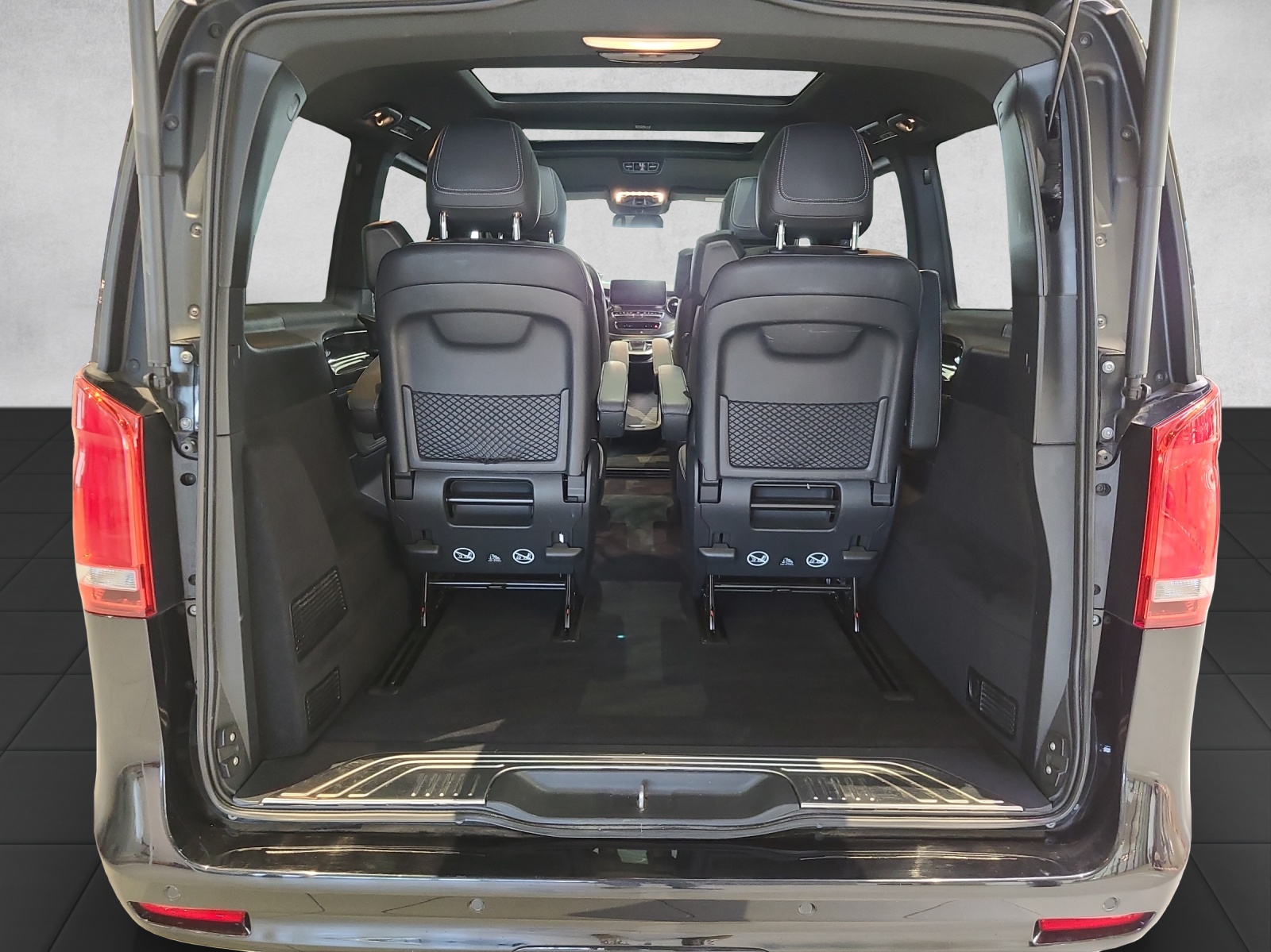 MERCEDES-BENZ V 300 d lang Avantgarde 4Matic 9G-Tronic-image-13