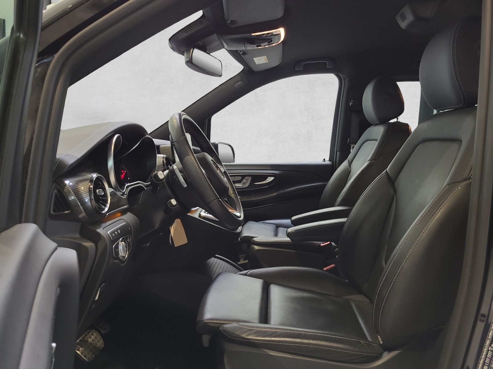 MERCEDES-BENZ V 300 d lang Avantgarde 4Matic 9G-Tronic-image-7